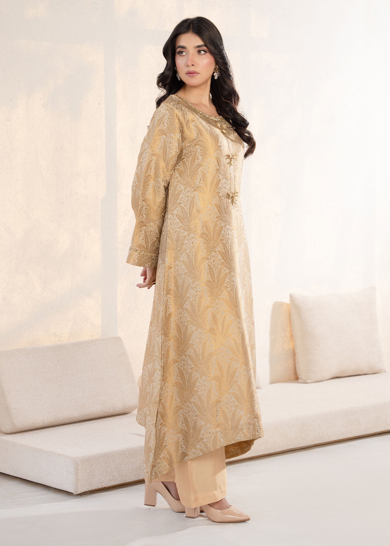 banarasi Kurta Set in Gold
