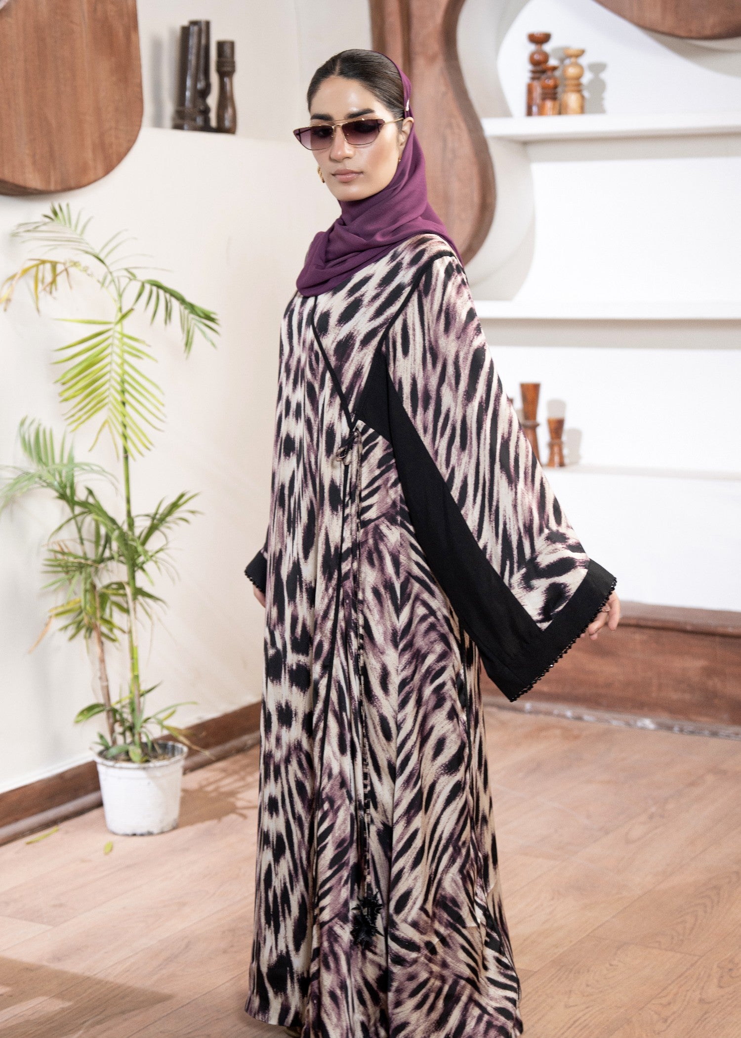 silk Abaya in Black, off-white, plum purple