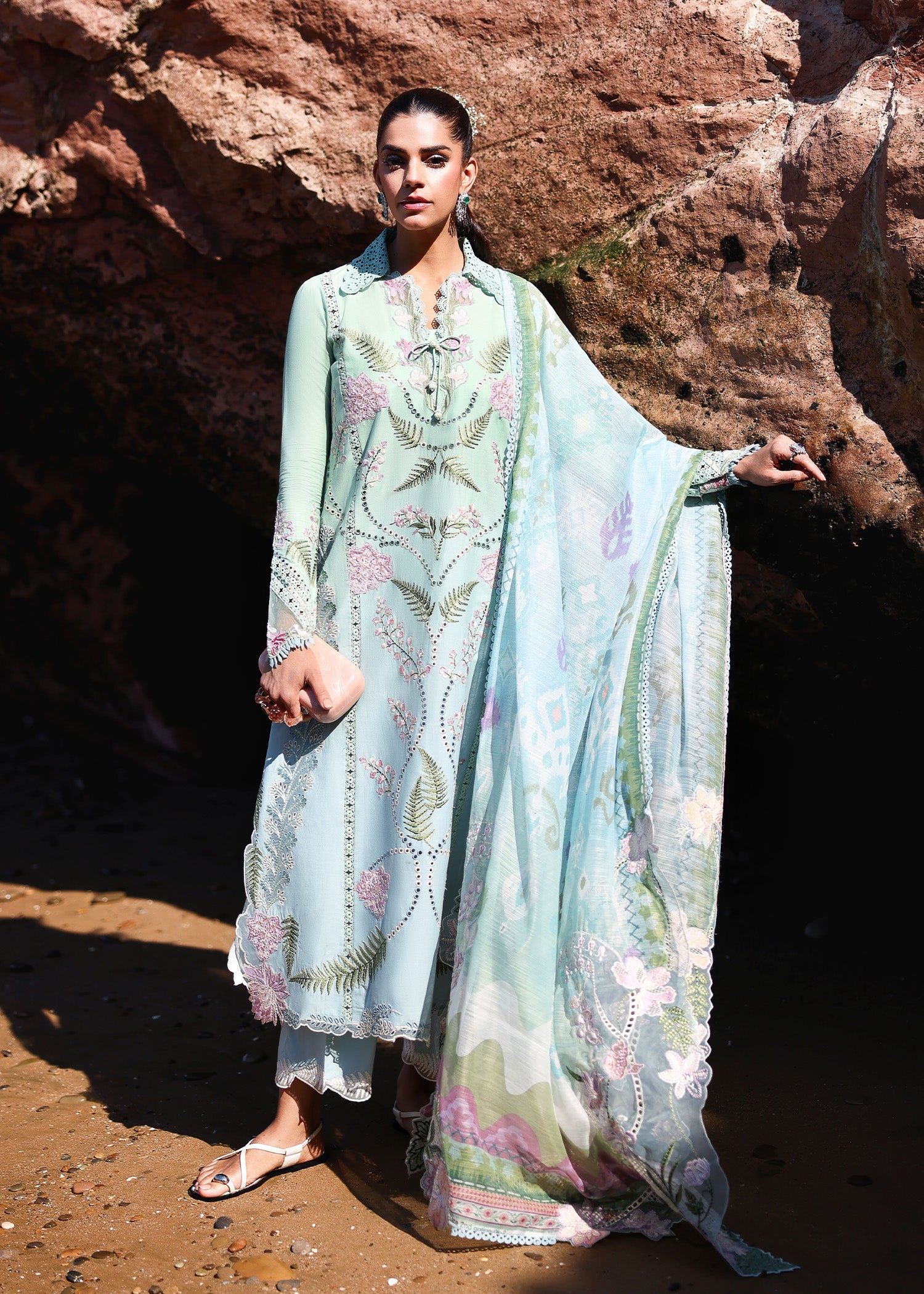 Breeze Festive Luxury Lawn – TALI 3-B