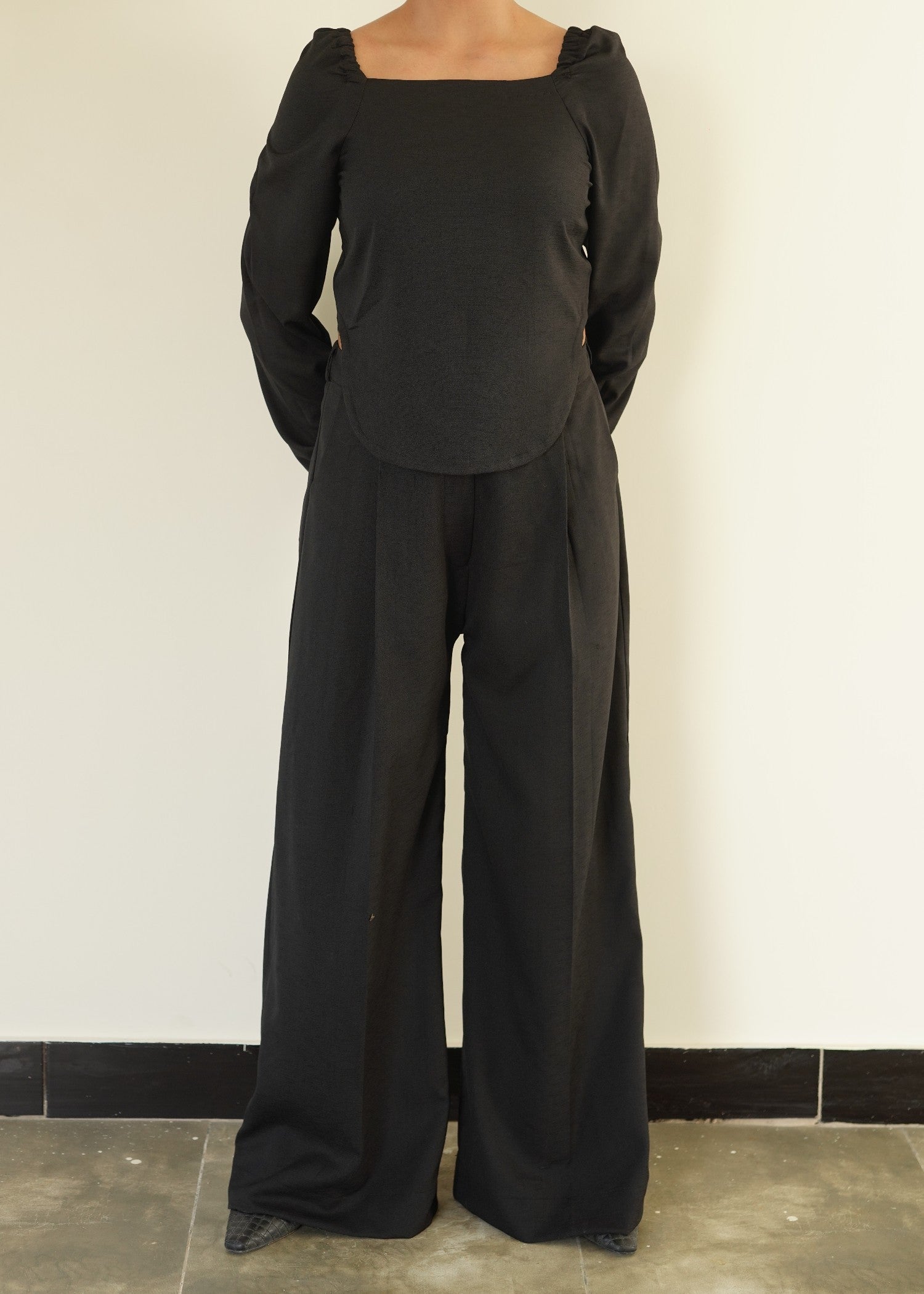 poly viscose Pants in Charcoal black