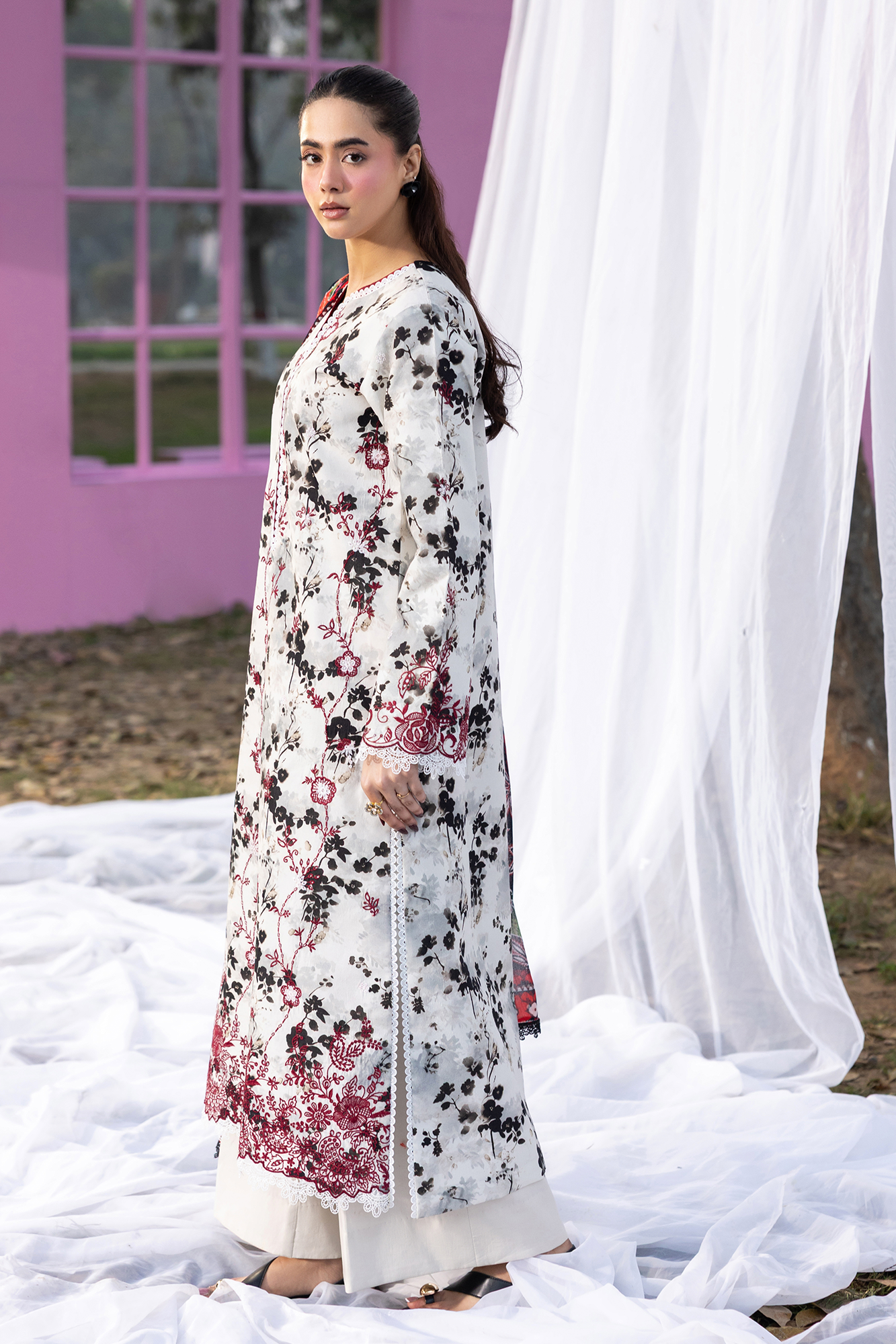 Printkari Lawn – E-10