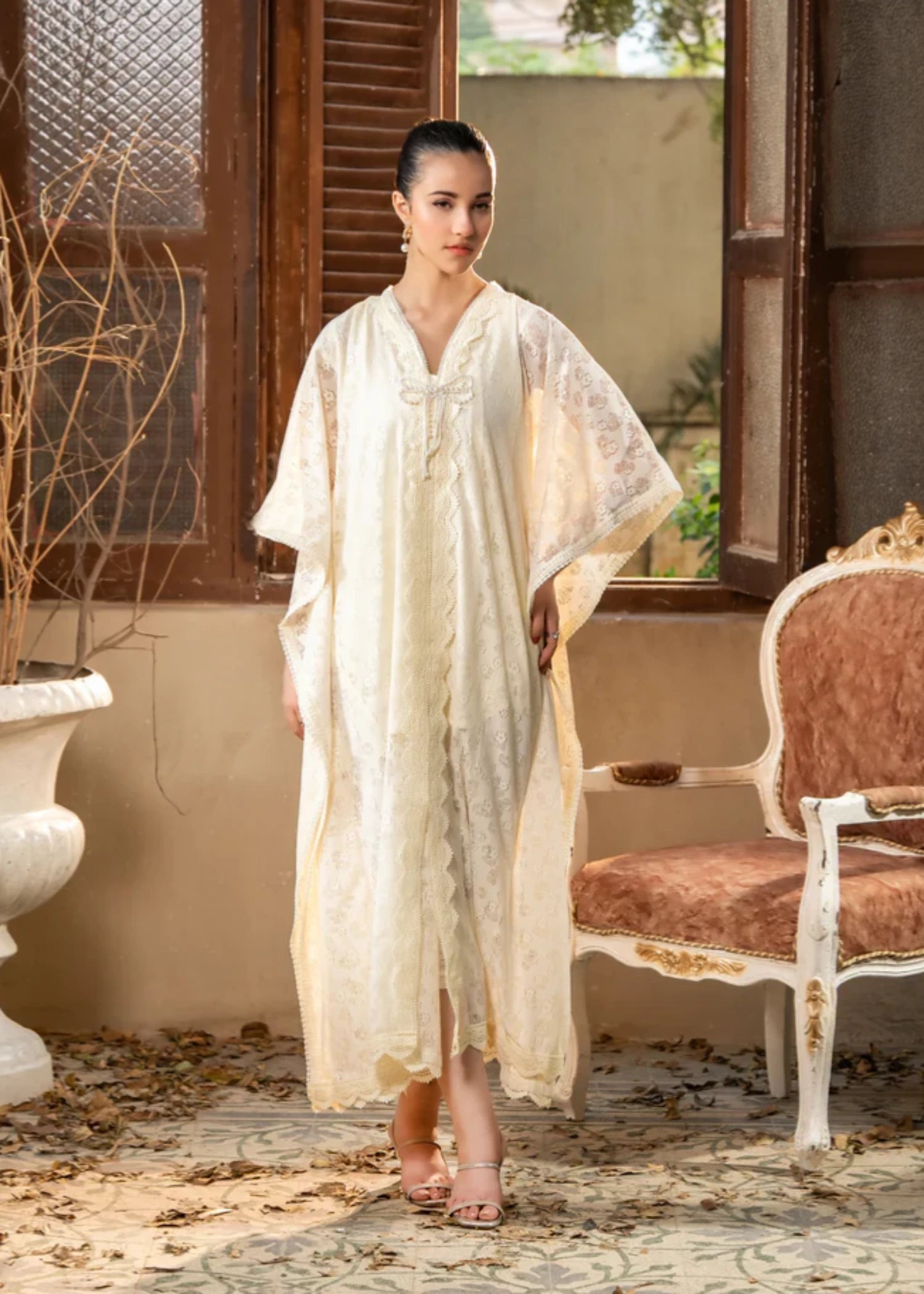 crepe Kaftan in Ivory