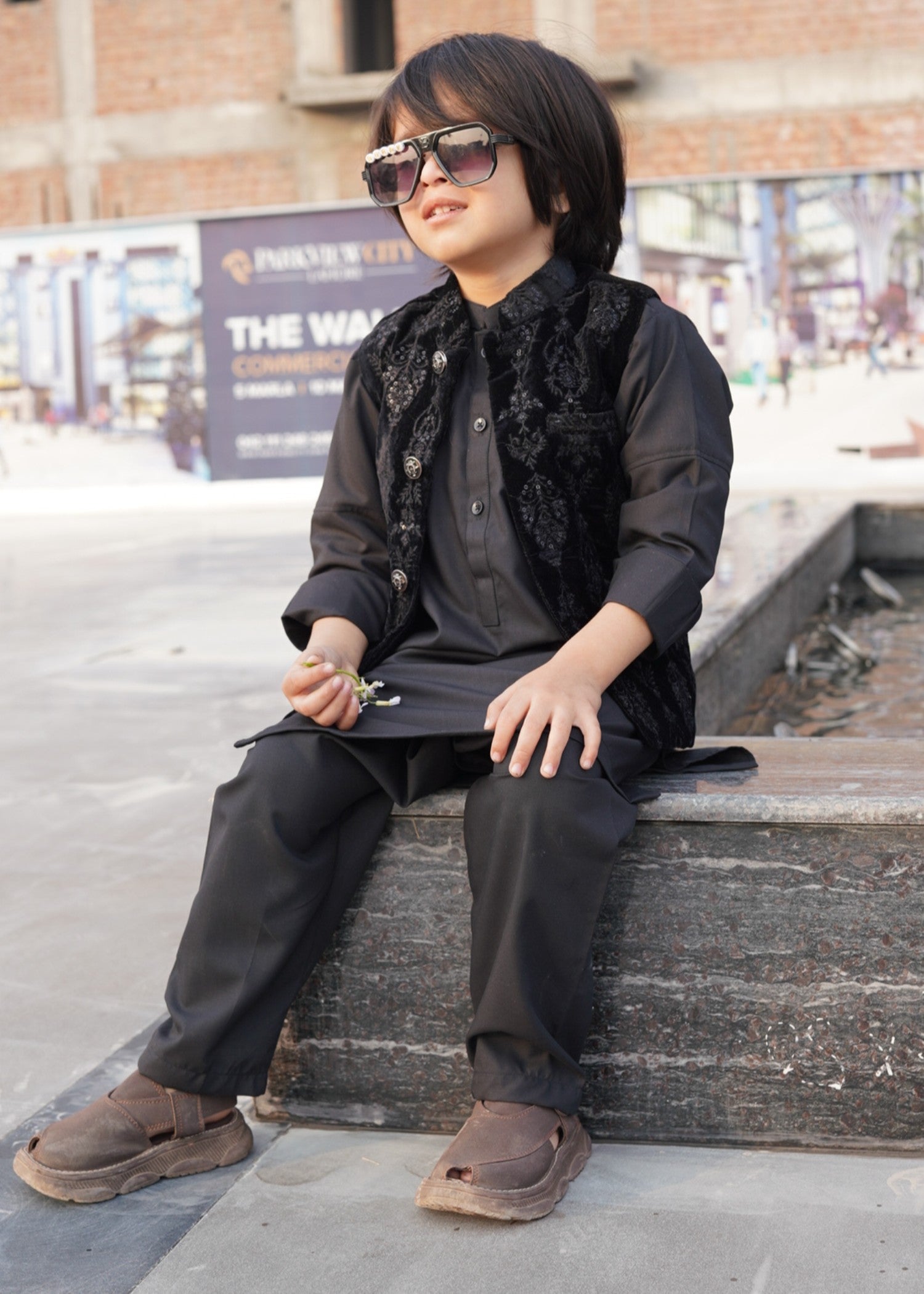 velvet Waistcoat in Black