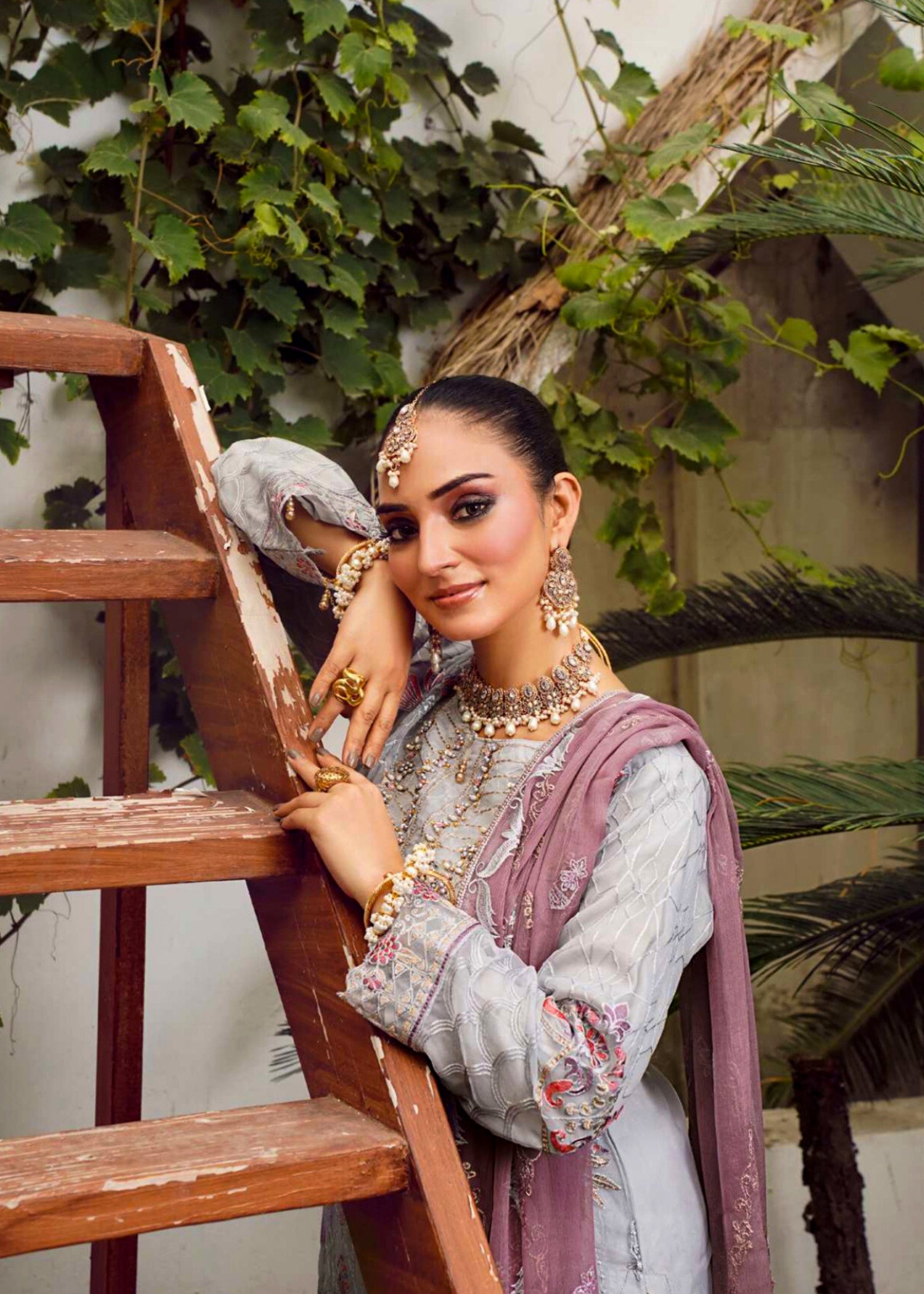 organza Kurta Set in Light grey