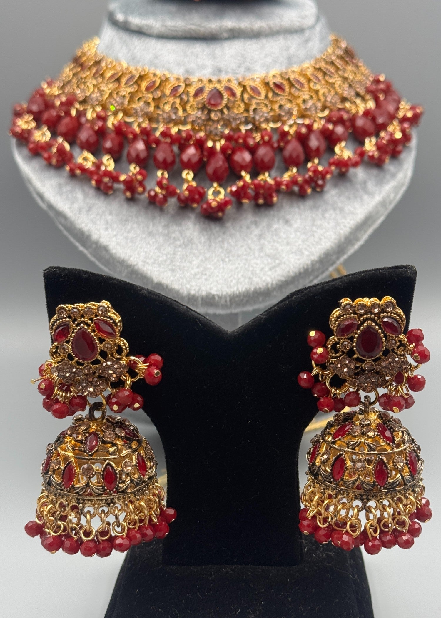 Choker in Gold, red Color by - Trendy Women Choker ZXY2451