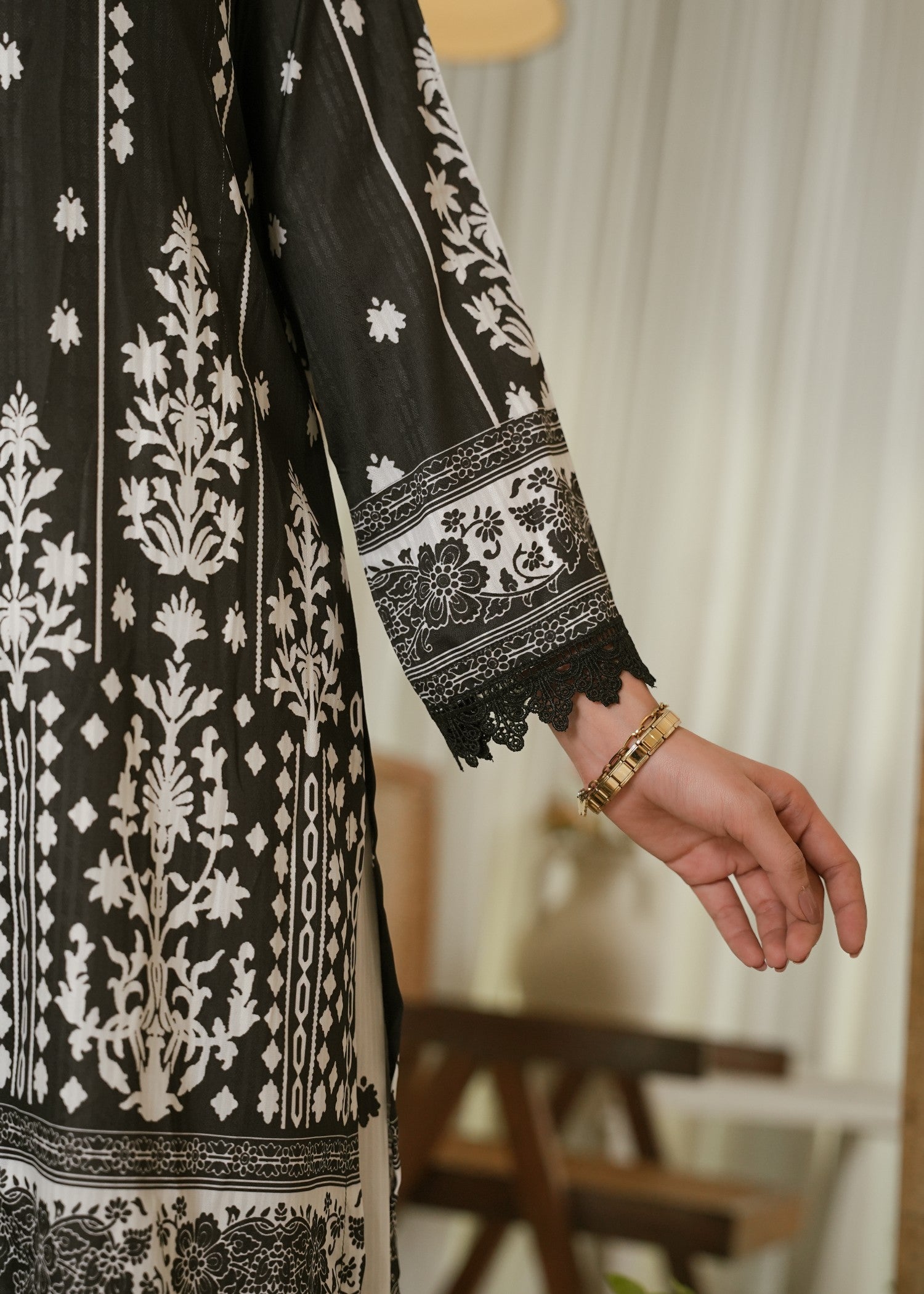 textured lawn Co Ord Sets in Black, white
