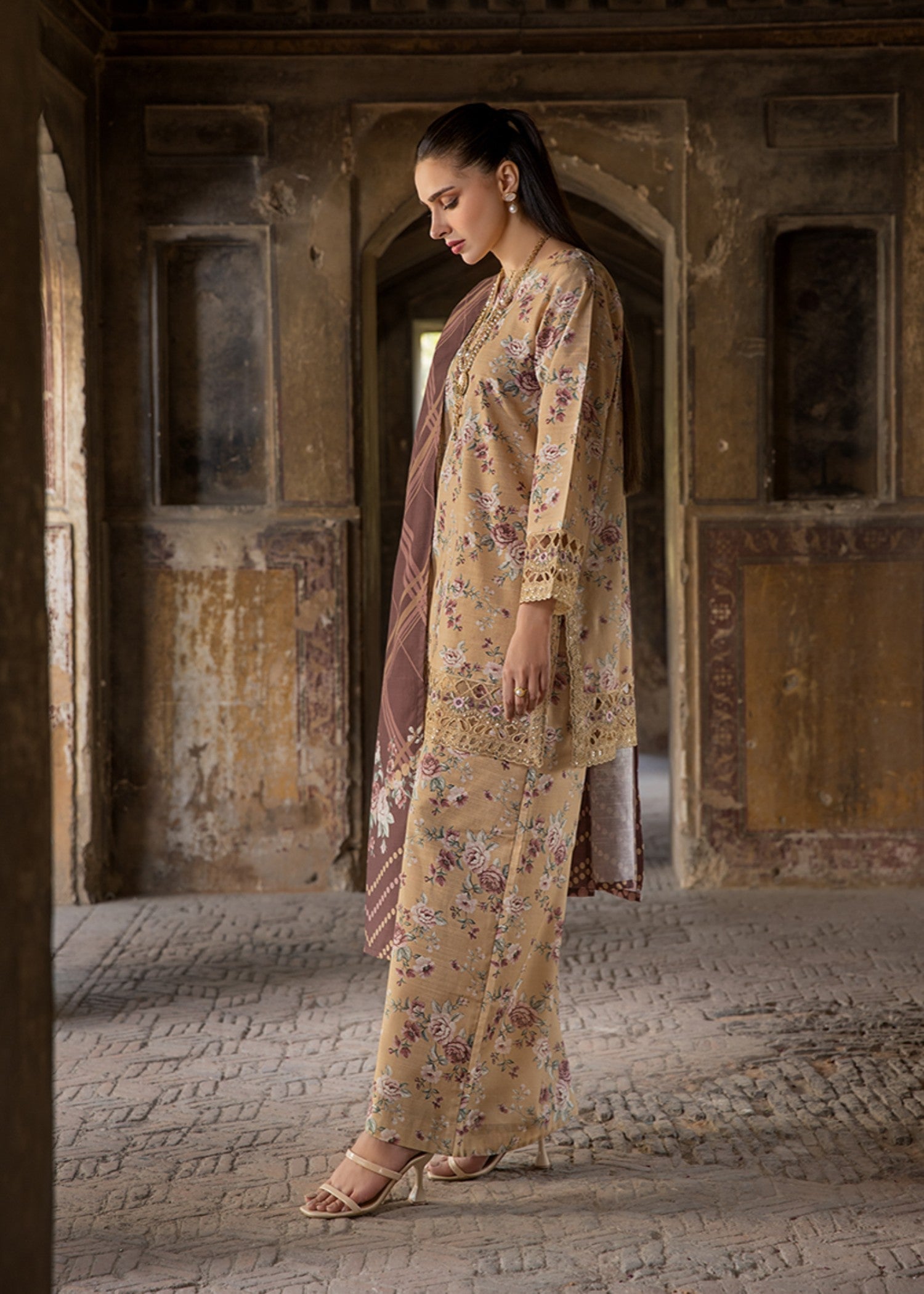 khaddar Kurta Set in Sand brown