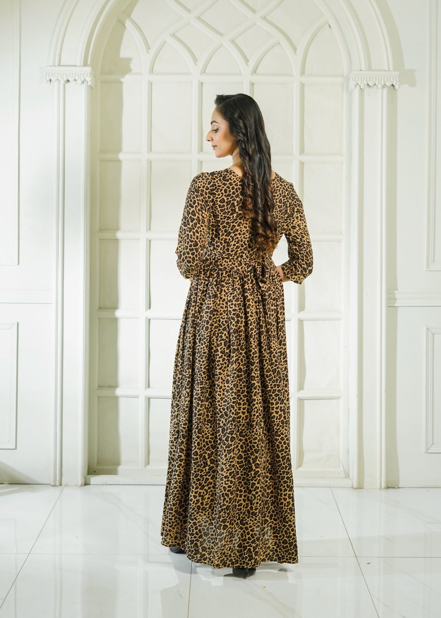 blended linen Maxi in Brown