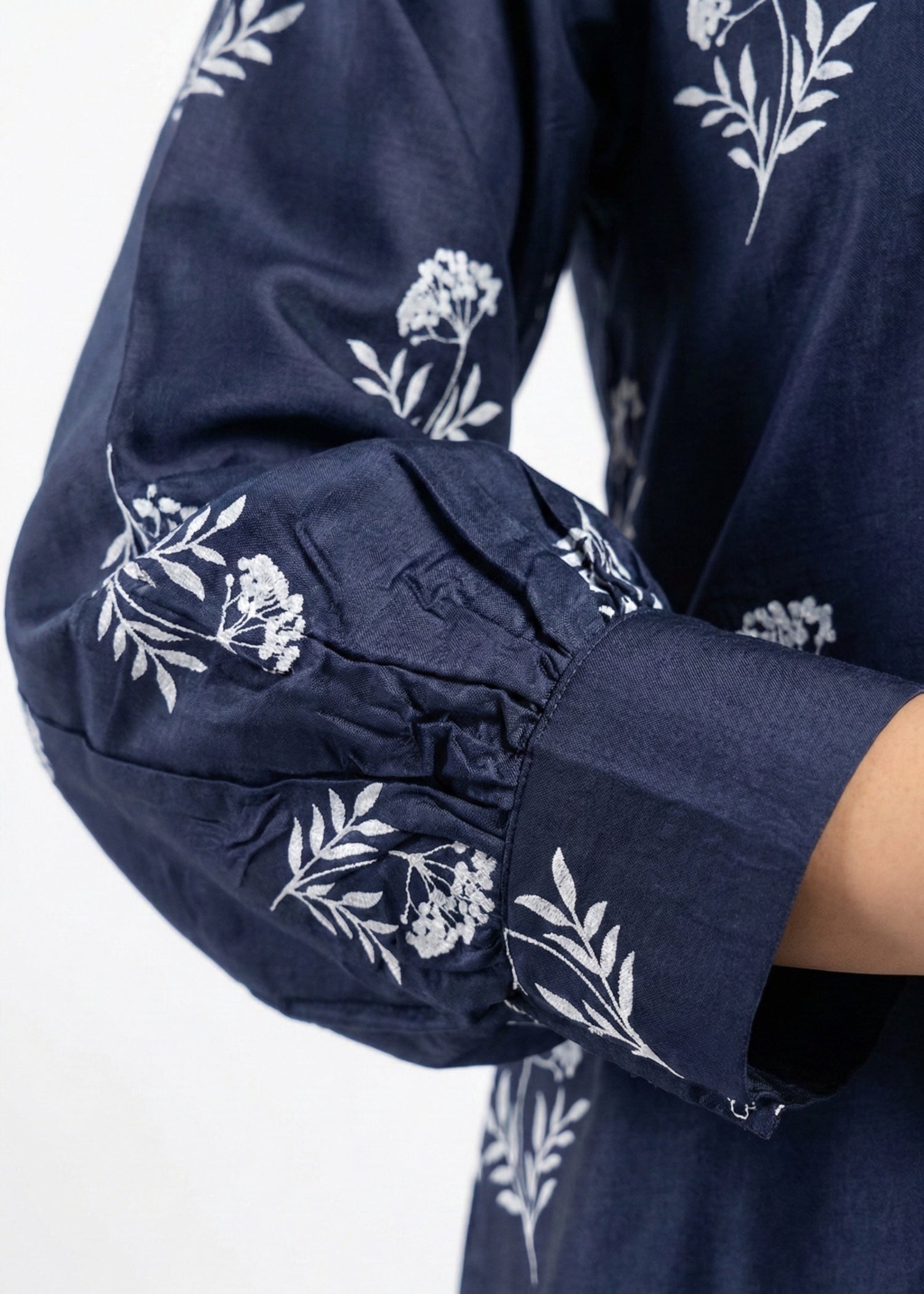 linen Kurta Set in Off-white, navy blue