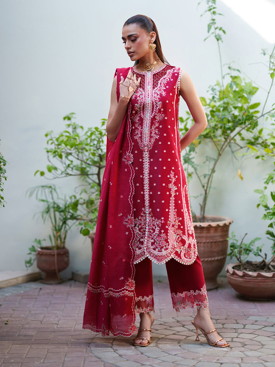 Heritage Dore Lawn – 176-A