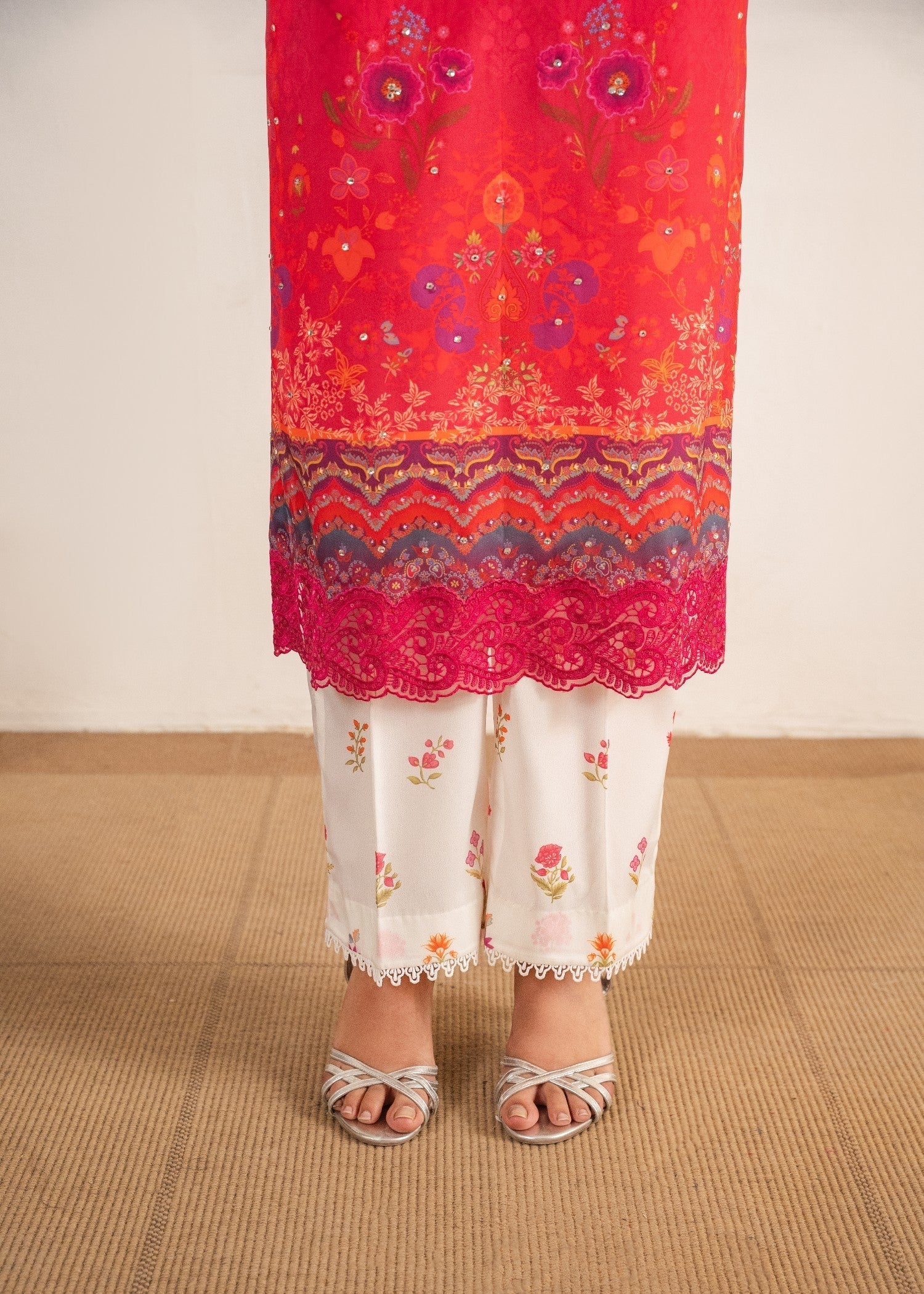silk crepe Kurta Set in Hot pink