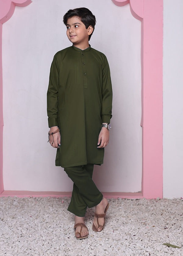 wash & wear Kurta Set in Olive green