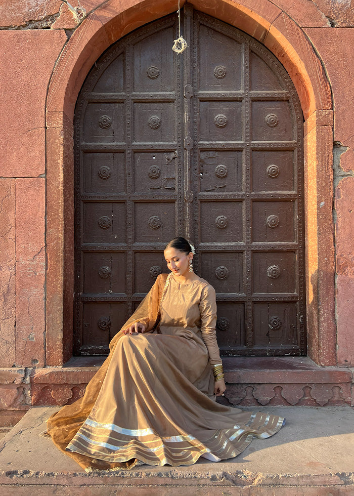 silk grip Maxi in Golden brown