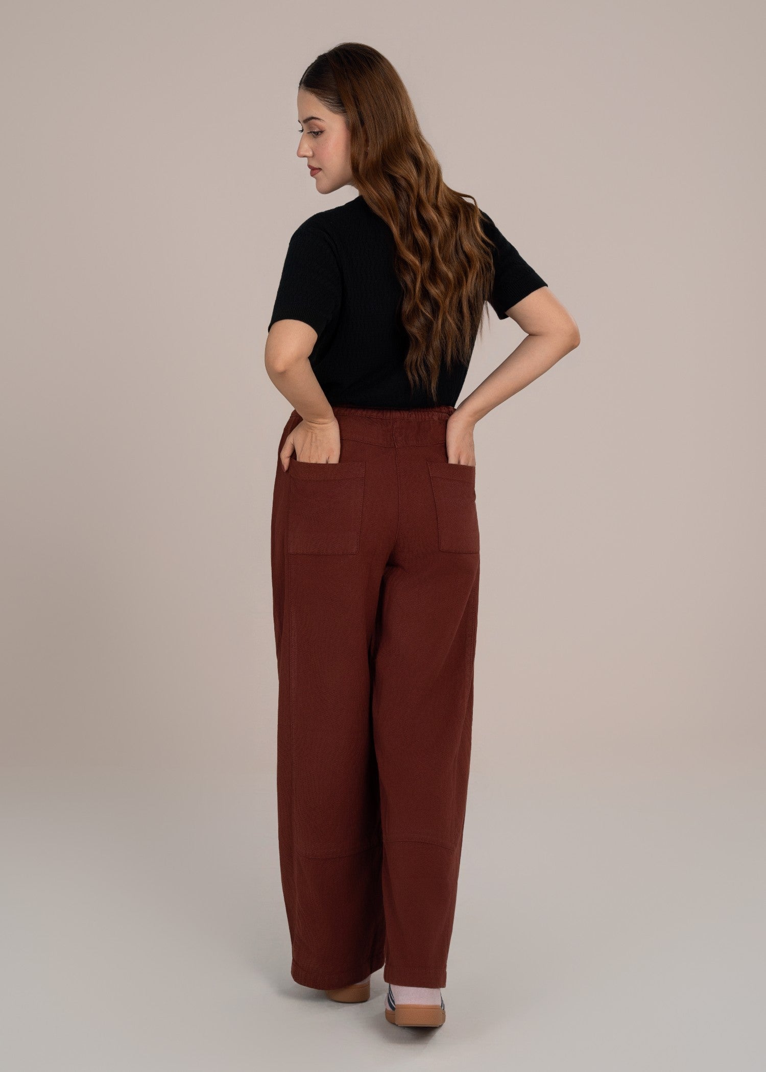 linen Trousers in Maroon