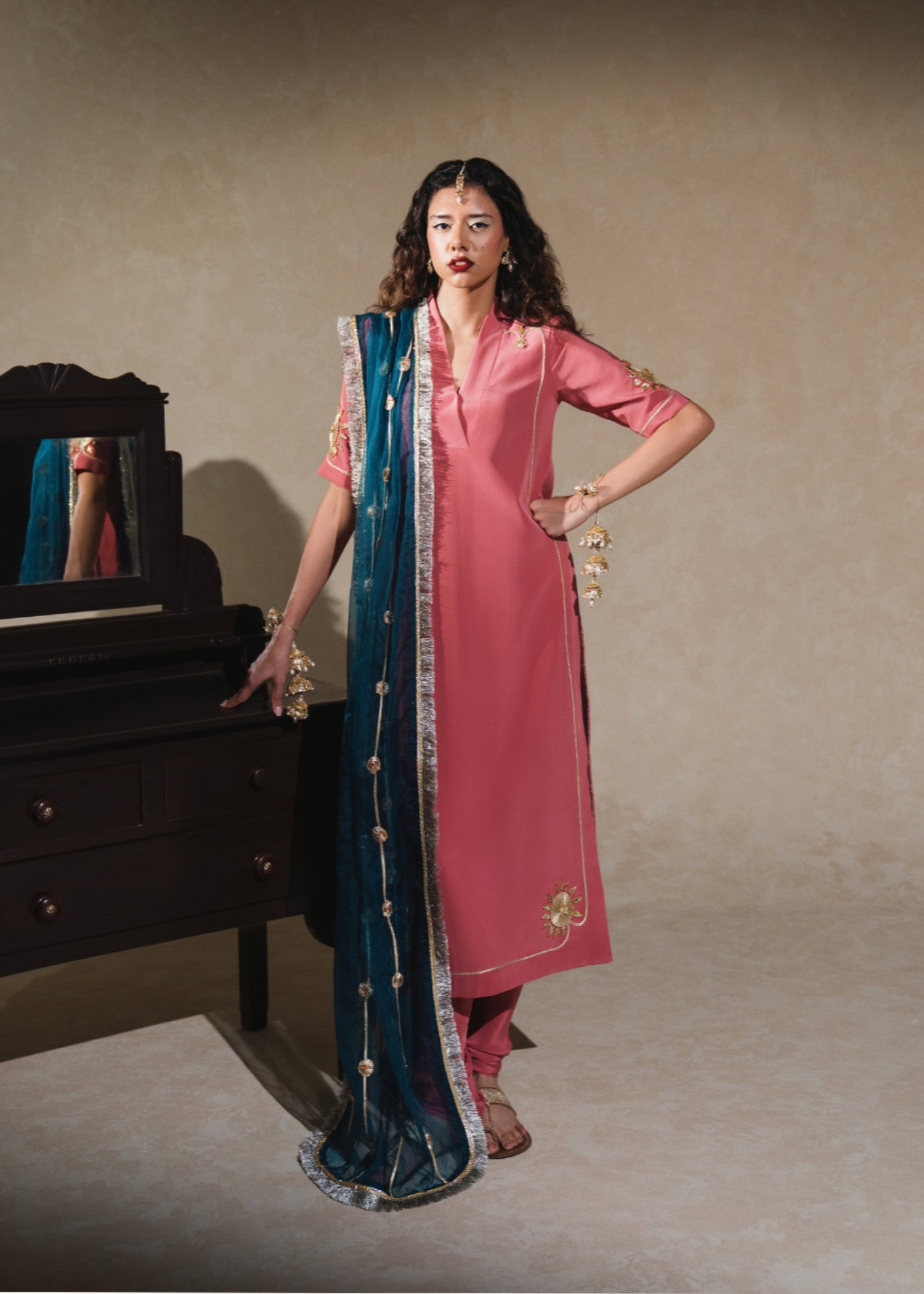 grip Kurta Set in Pink