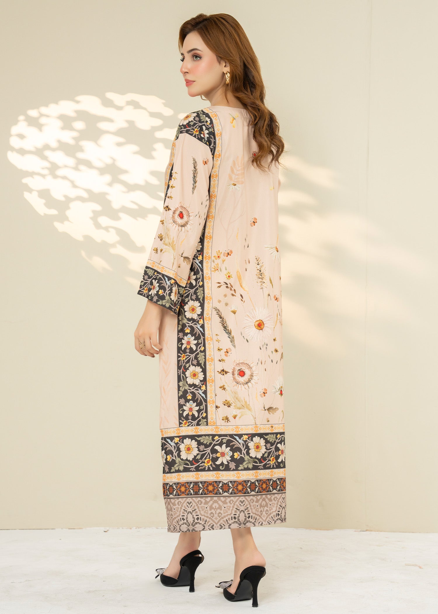 silk Kaftan in Beige