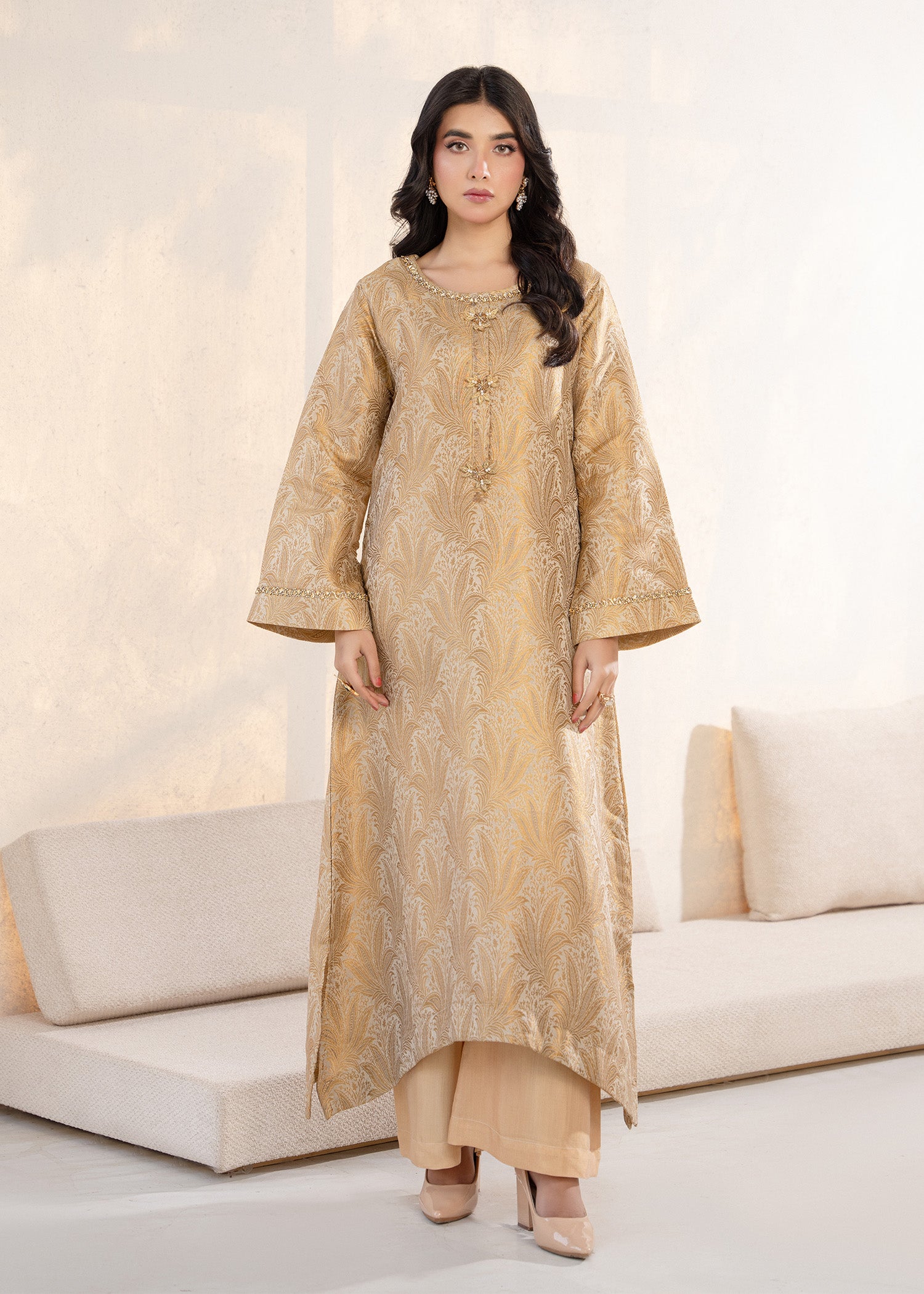 banarasi Kurta Set in Gold