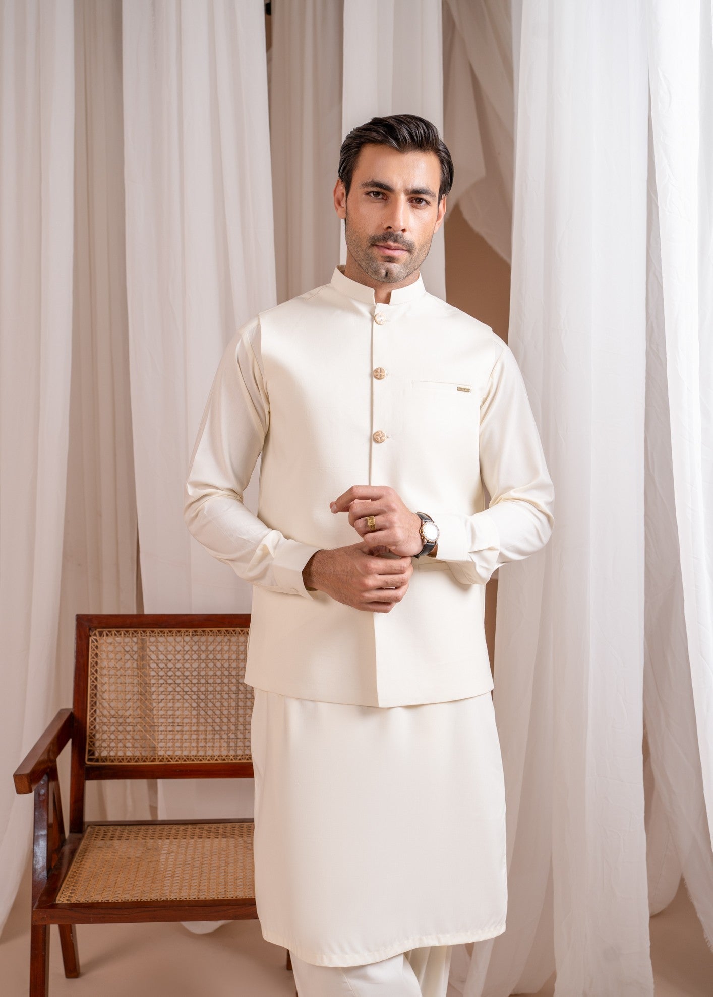 wash & wear Waistcoat in Cream by Muraqsh