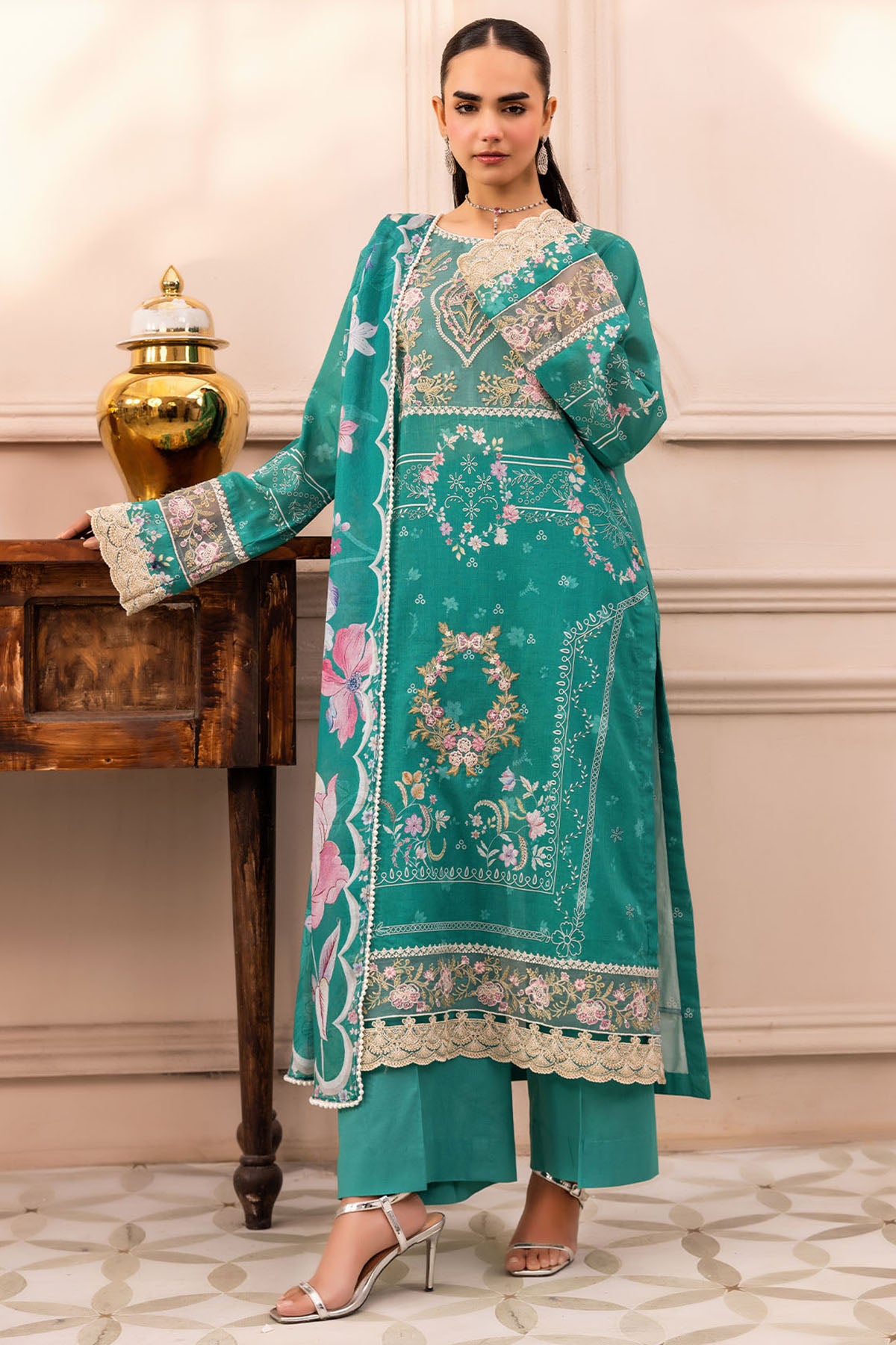 lawn Kurta Set in Teal