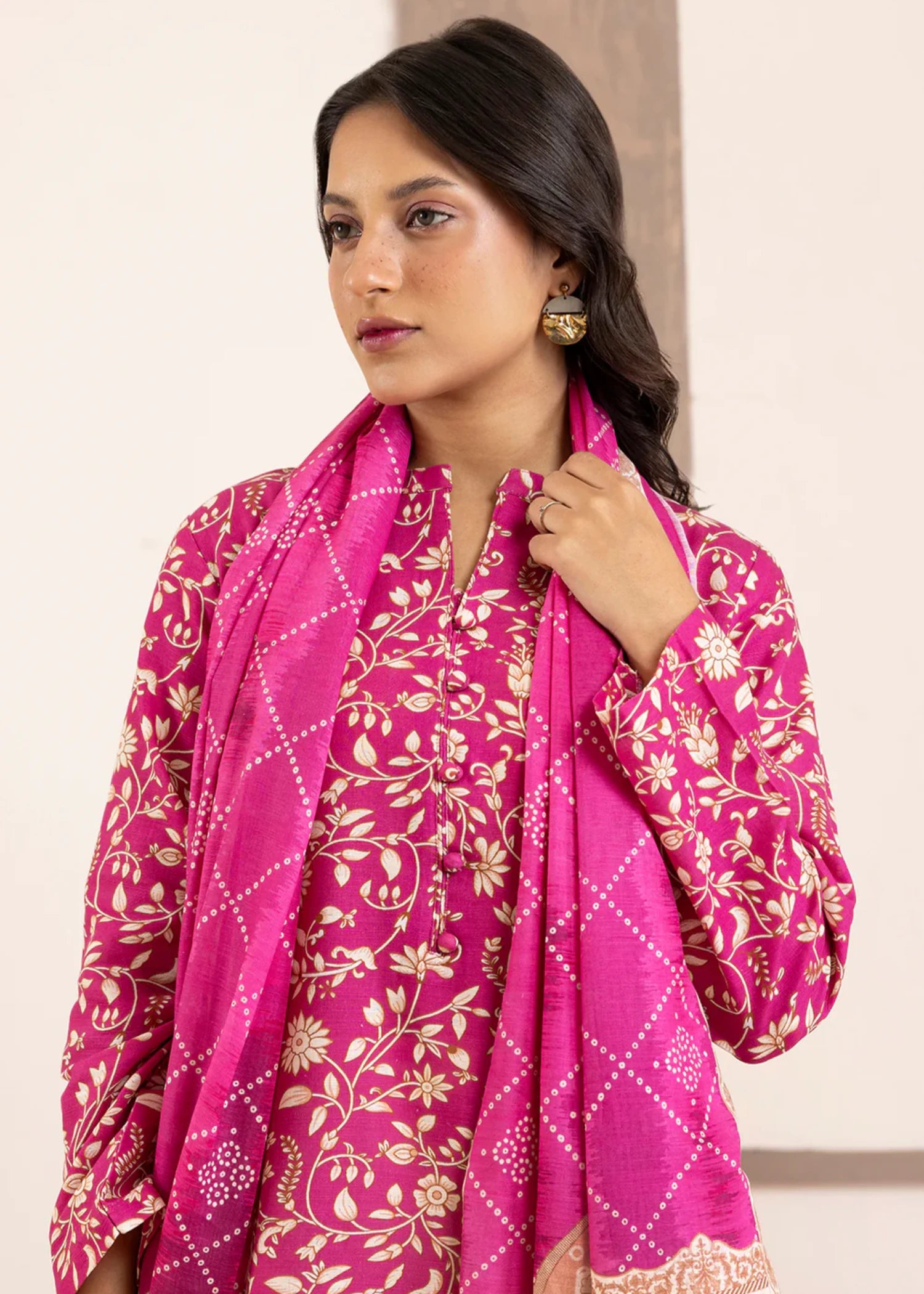 khaddar Kurta Set in Hot pink
