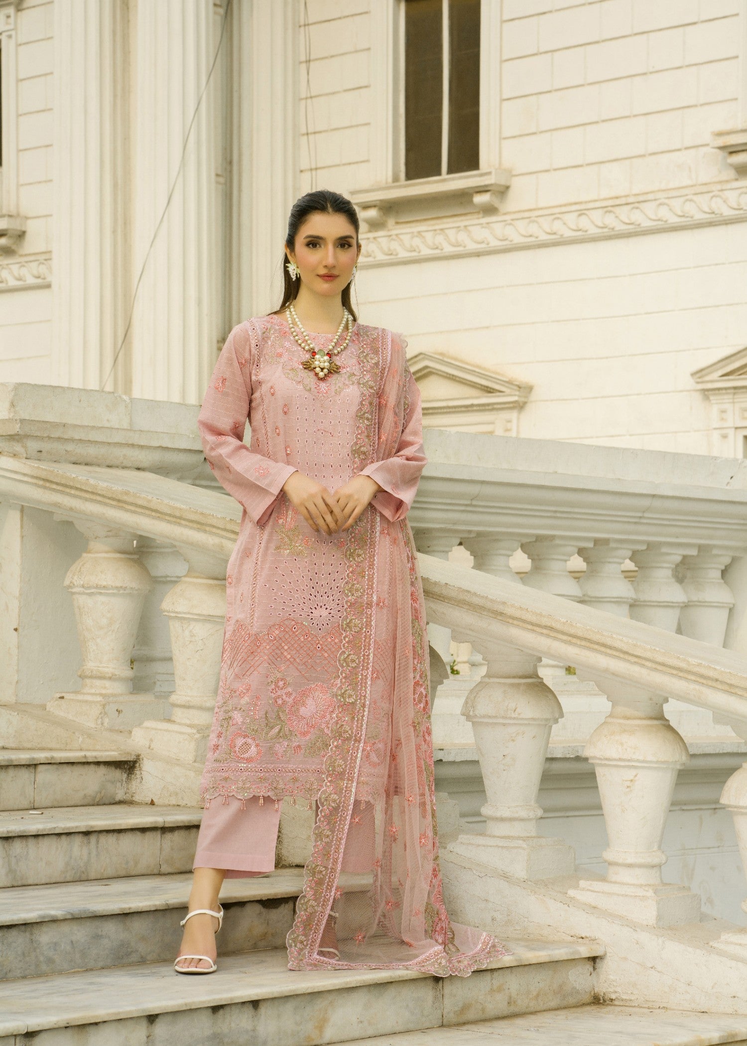 lawn Kurta Set in Baby pink