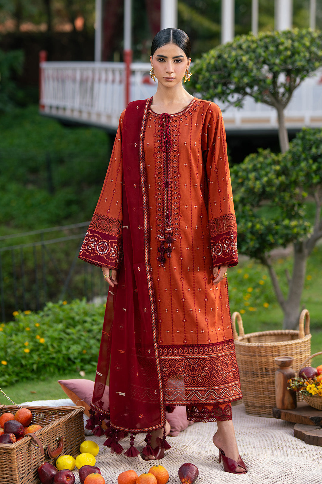 Summer Lawn – 7066-Kaya