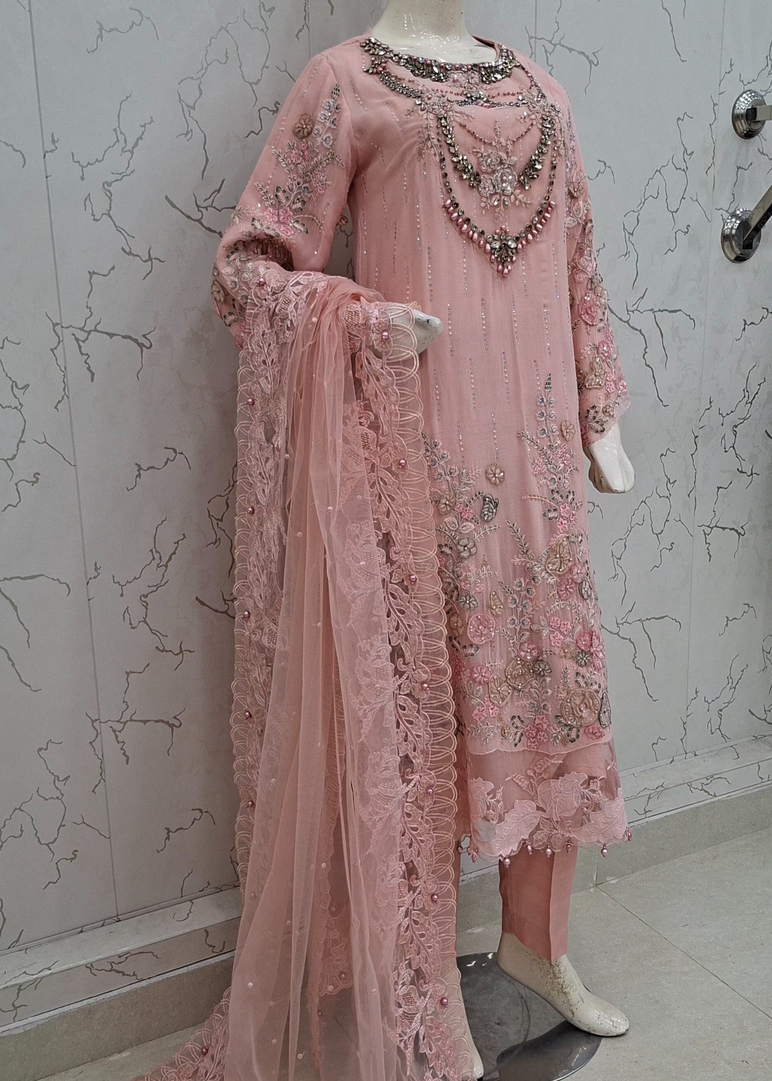 crinkle chiffon Kurta Set in Light pink