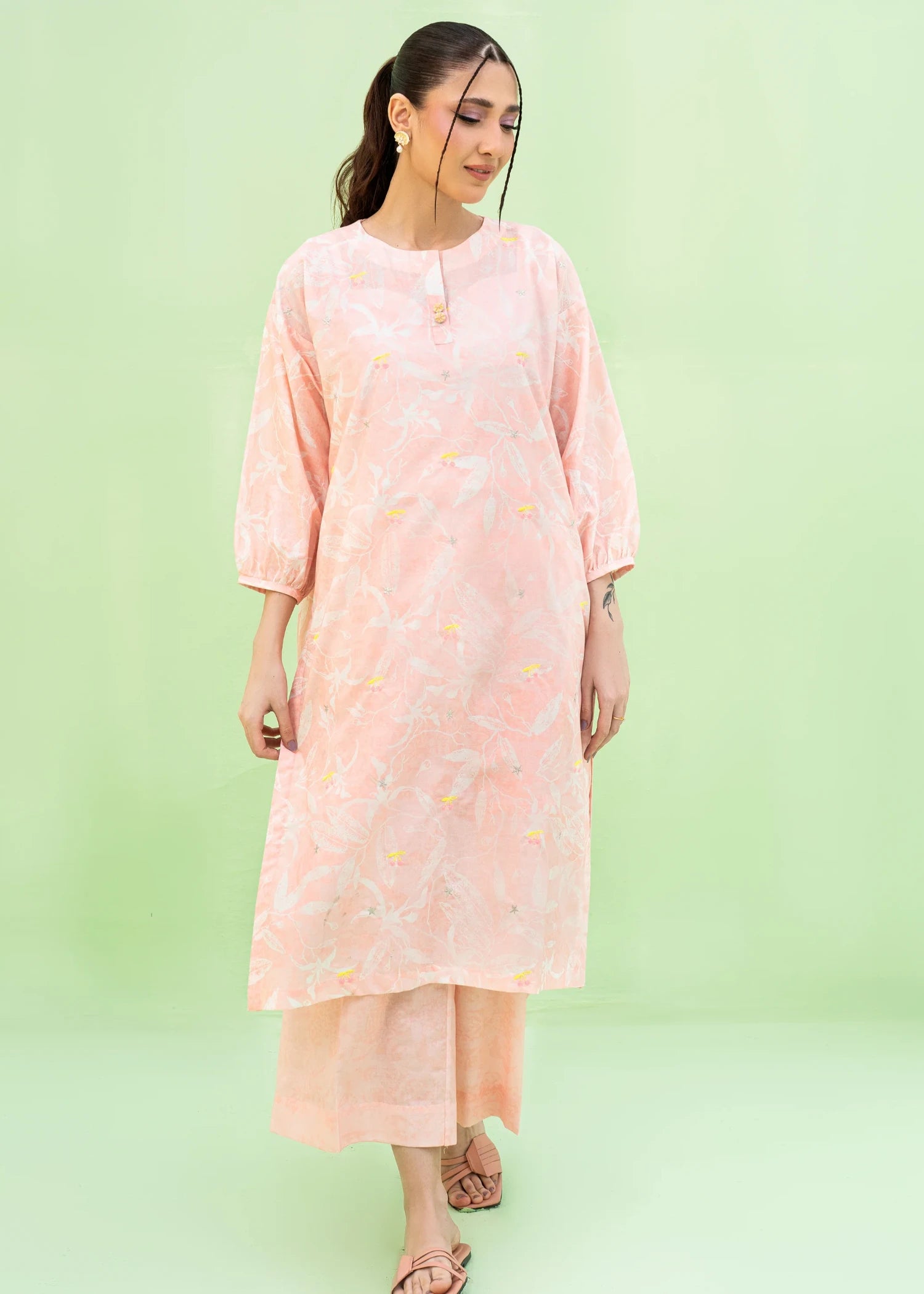 cambric cotton Kurta Set in Cherry blossom pink