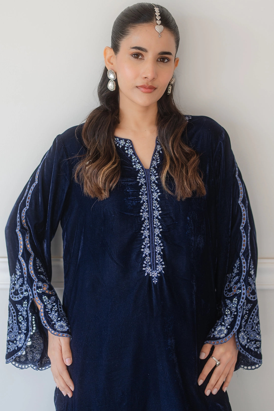 velvet Kurta Set in Midnight blue