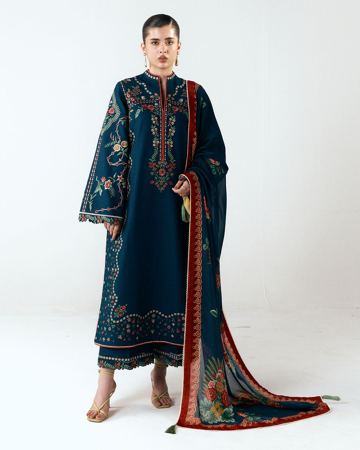 Jugnu Luxury Lawn Edit – Agna