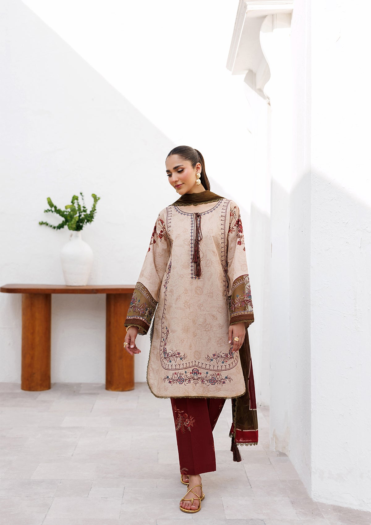 lawn Kurta Set in Almond brown