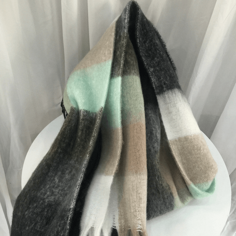 Women'S Autumn Colorful Striped Warm Cashmere Plaid Scarf