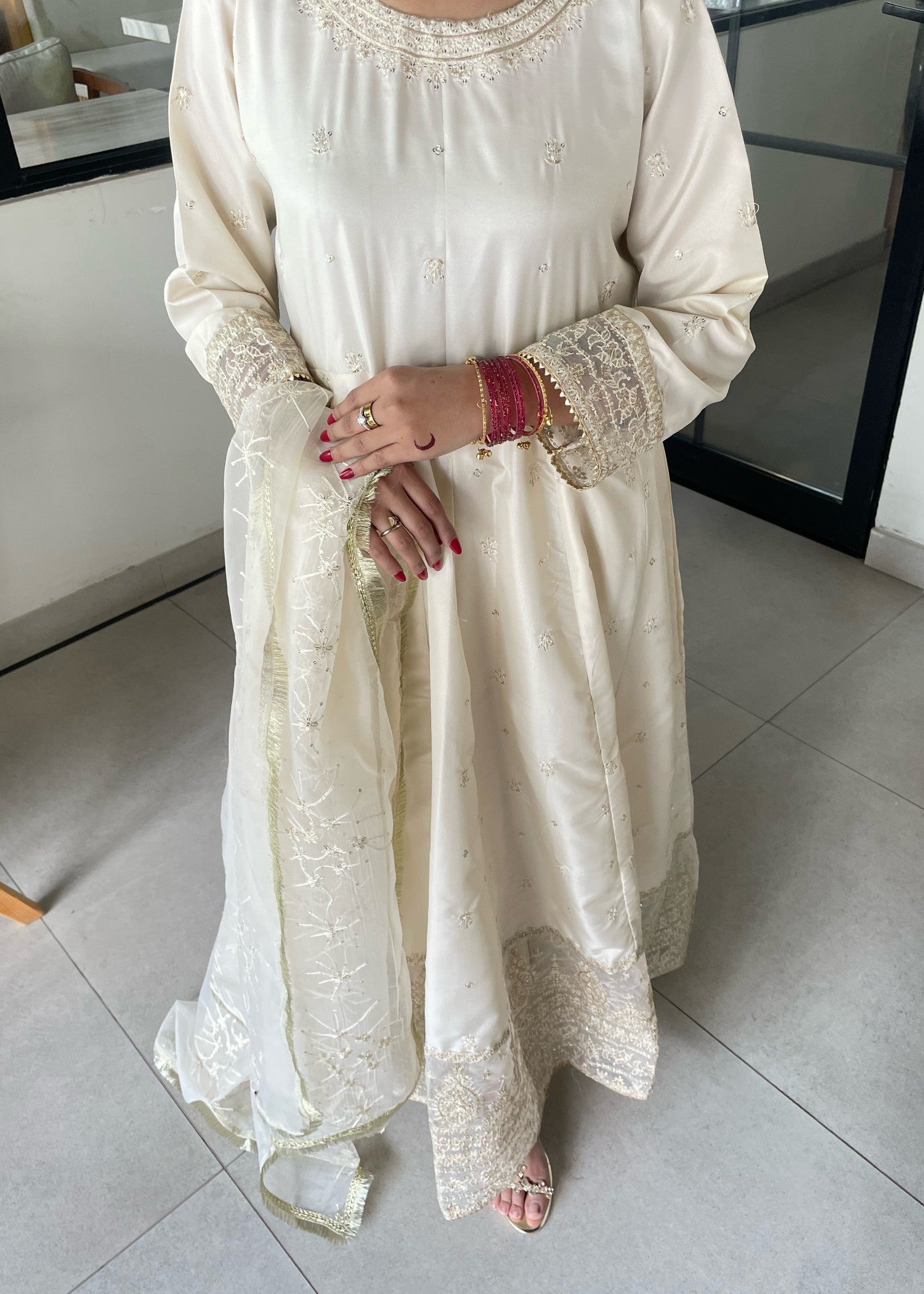 kattan silk Pishwas in Ivory