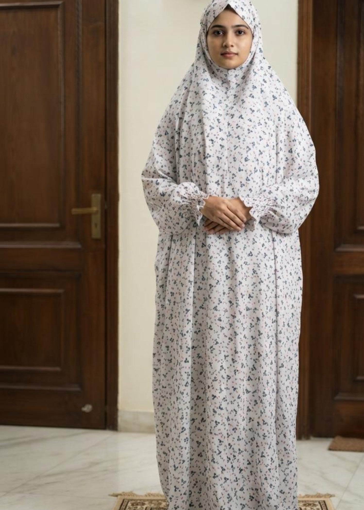 cambric Chaddar in White