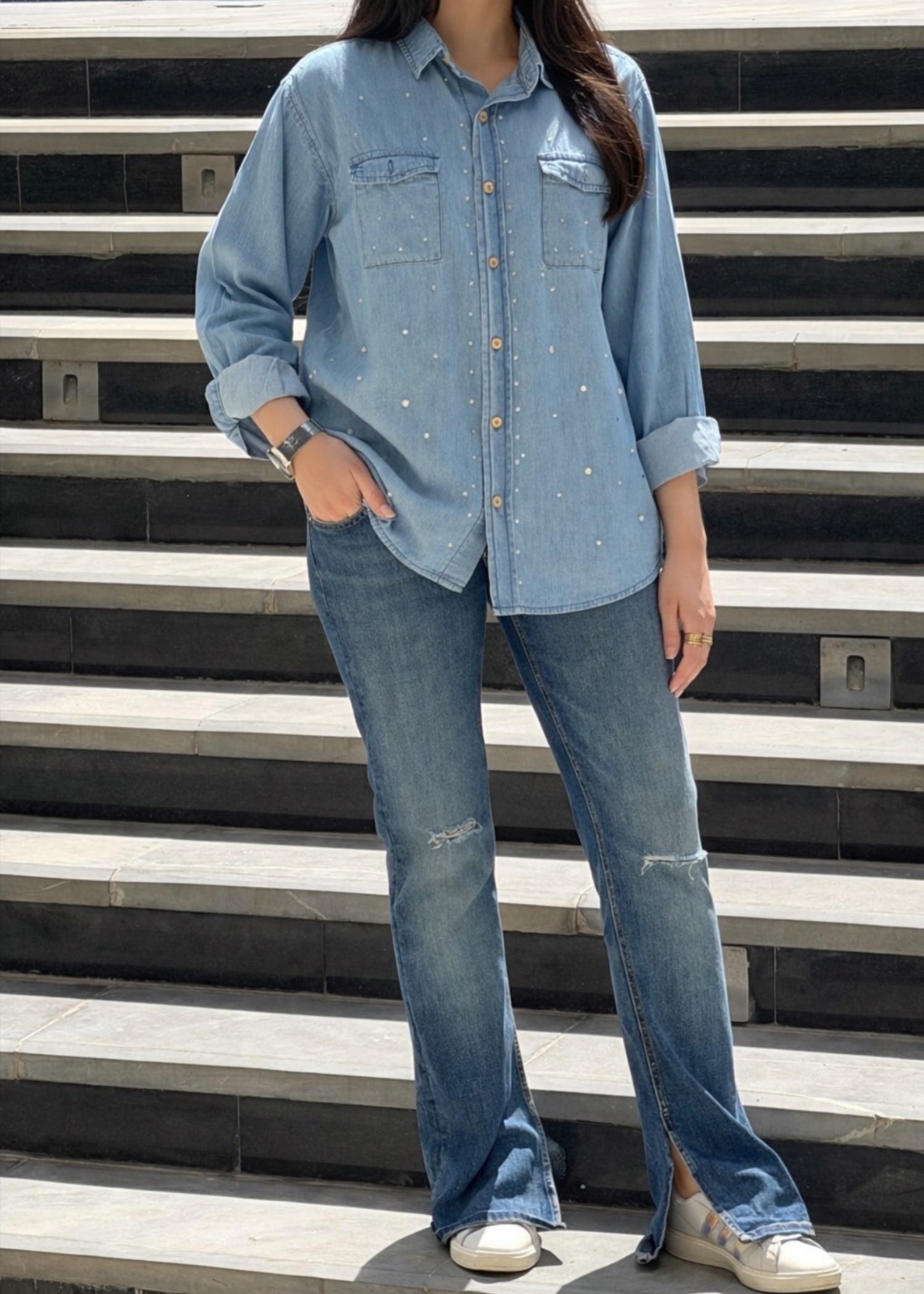 denim-like chambray Top in Sky blue