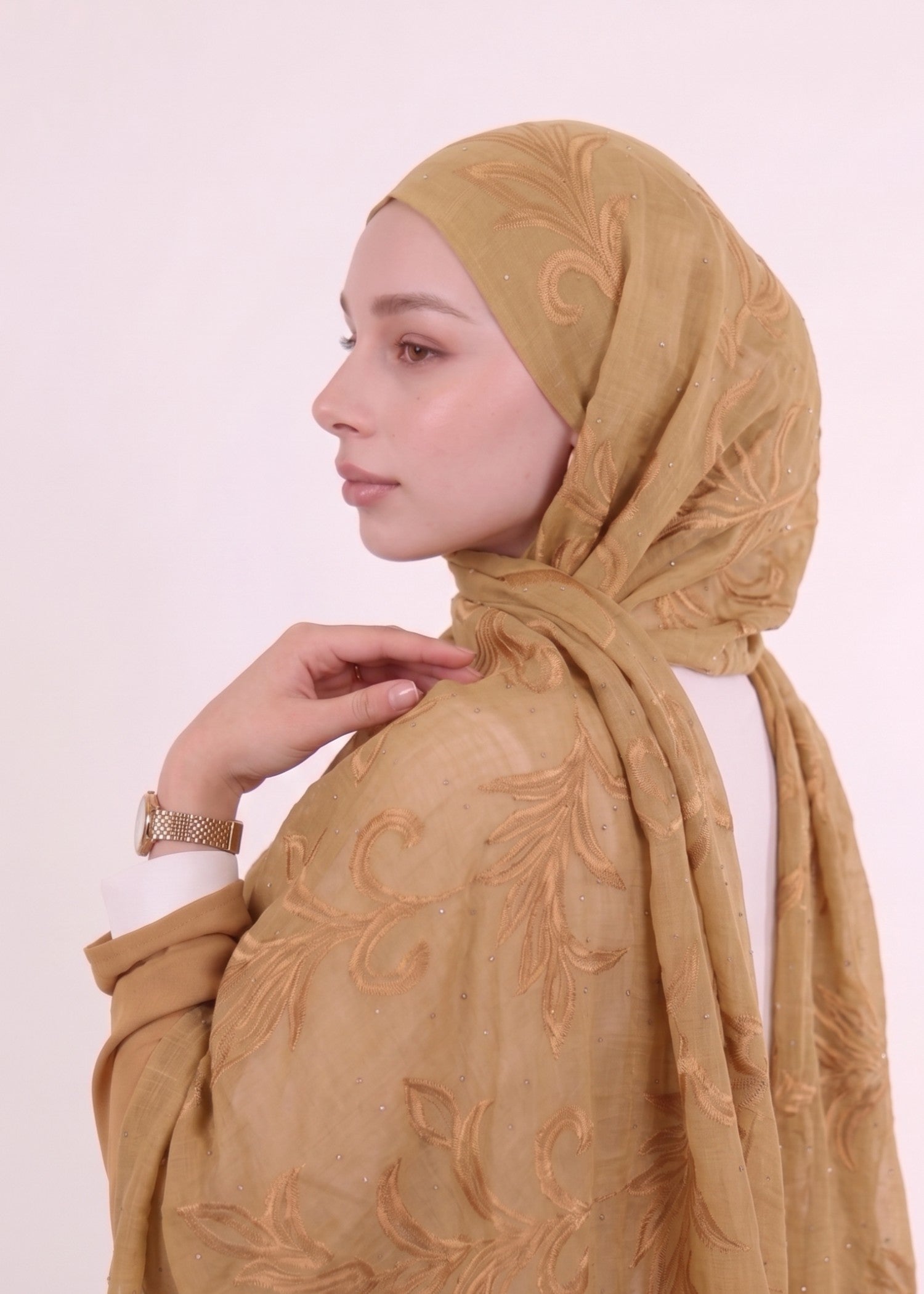 Scarf in Autumn gold Color by - Trendy Women Scarf QMU2717