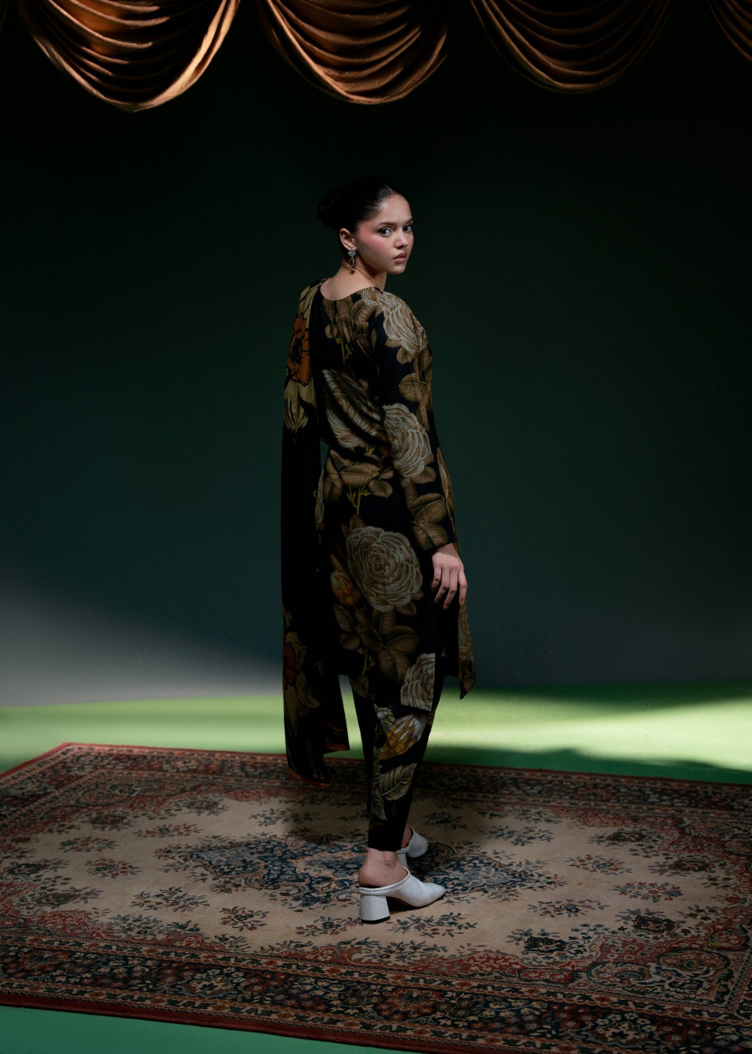 dhanak Kurta Set in Coal