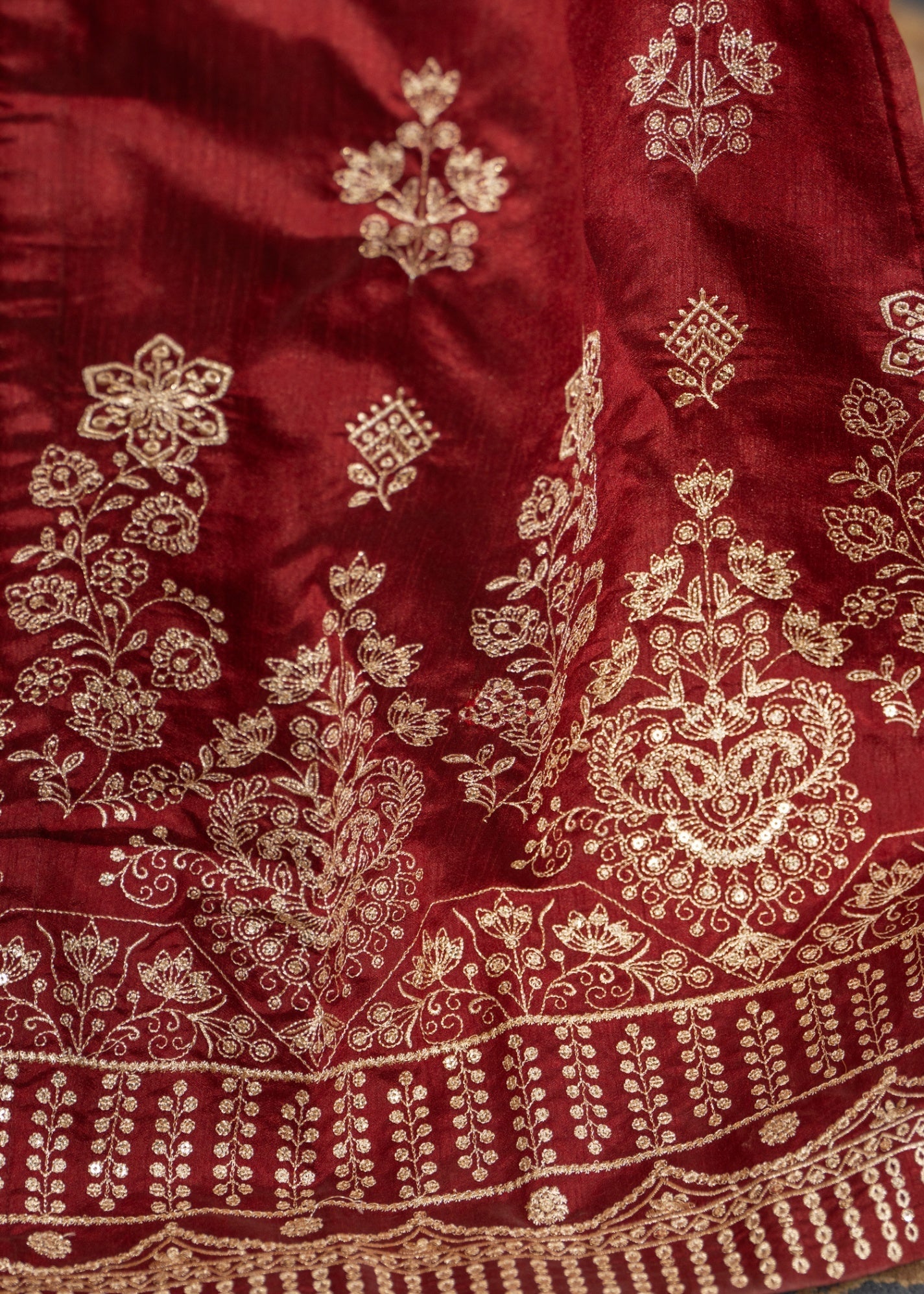raw silk Maxi in Red