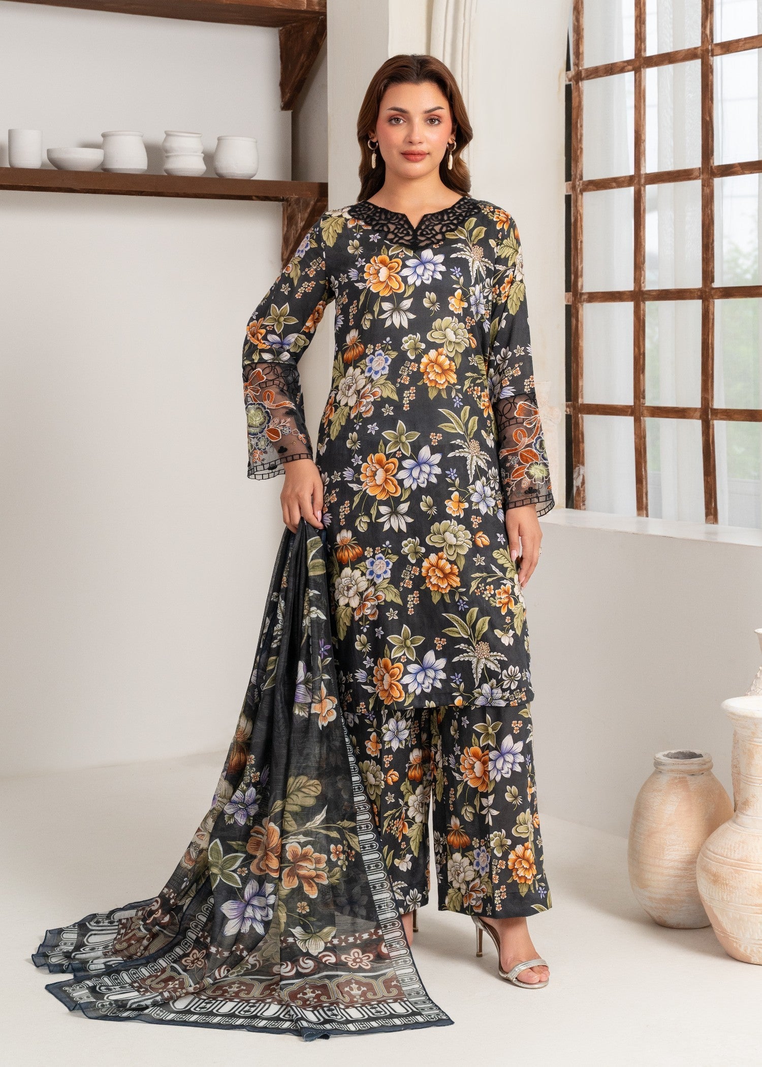 textured lawn Kurta Set in Iron grey