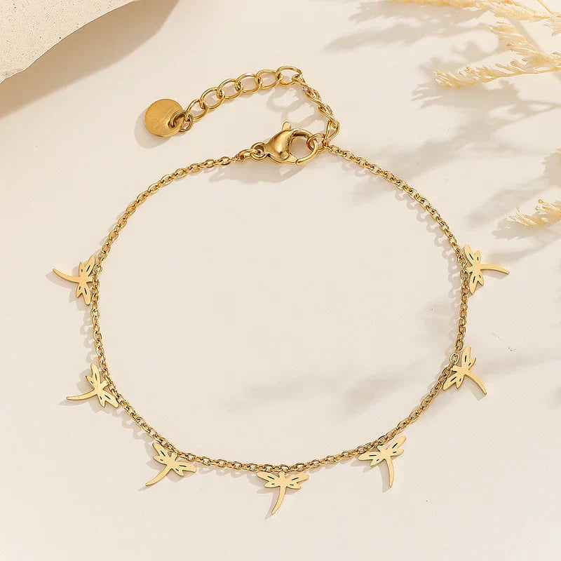 Bracelet in Gold Color by - Trendy Women Bracelet GVD6583