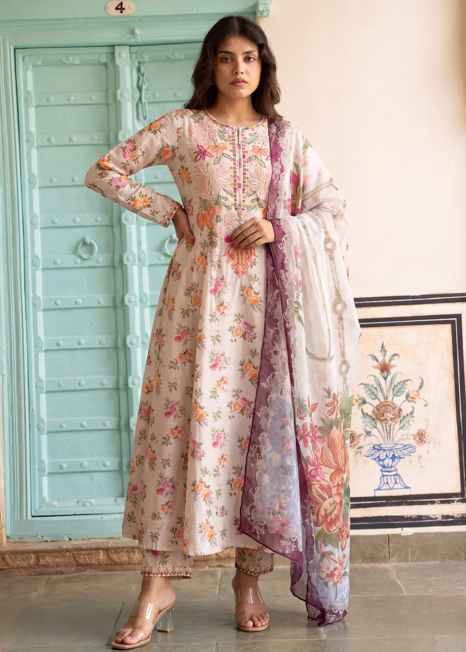 lawn Pishwas in Pastel pink