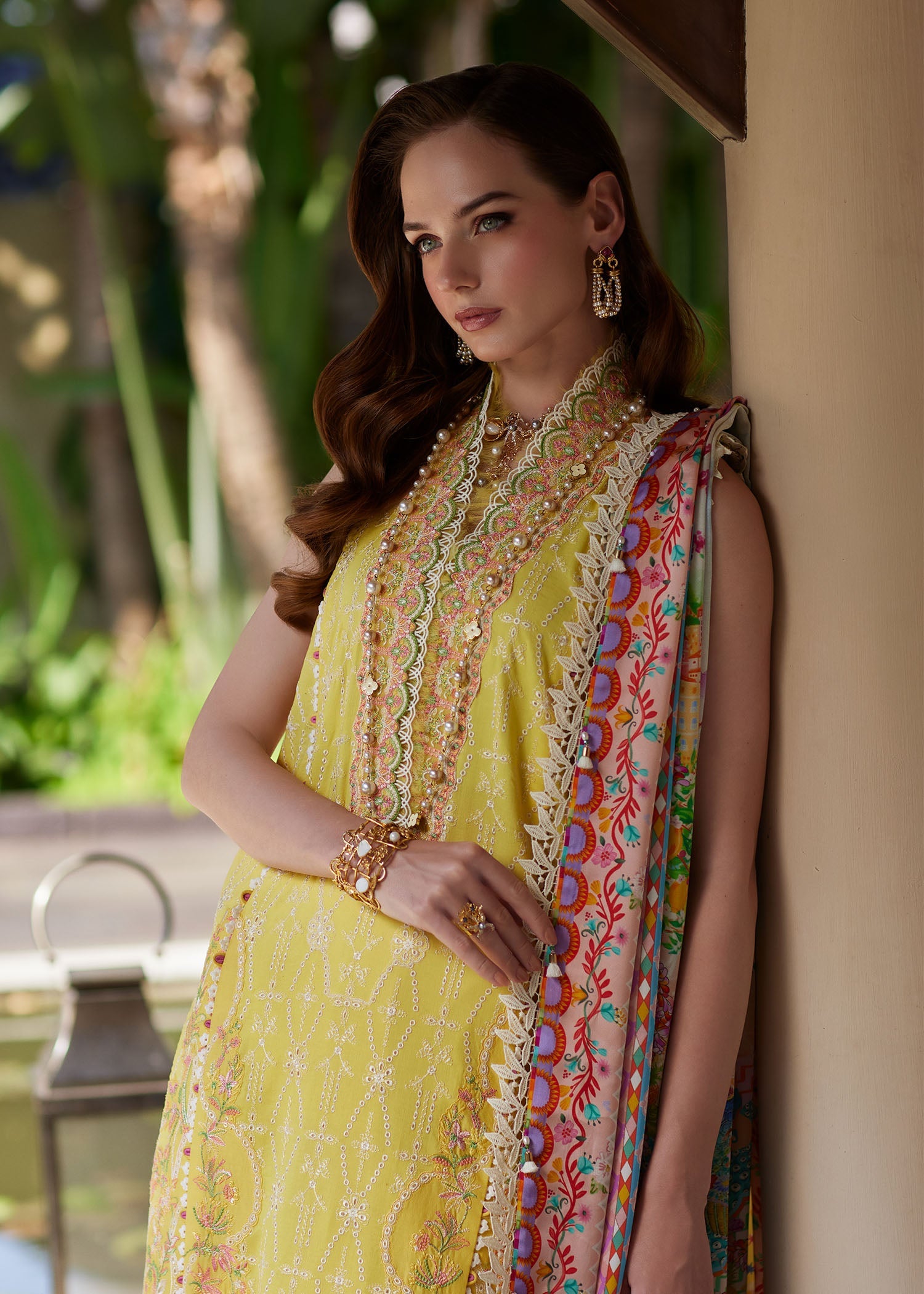 Ariya Luxury Lawn – Bianca