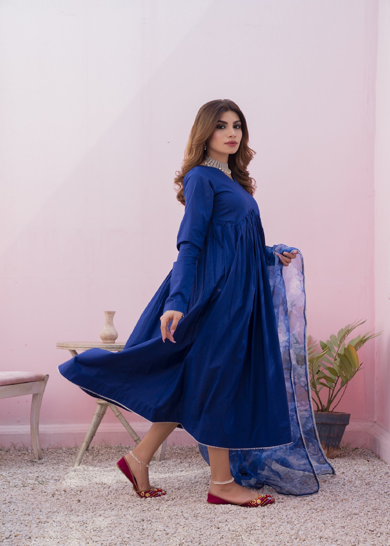 lawn Pishwas in Royal blue