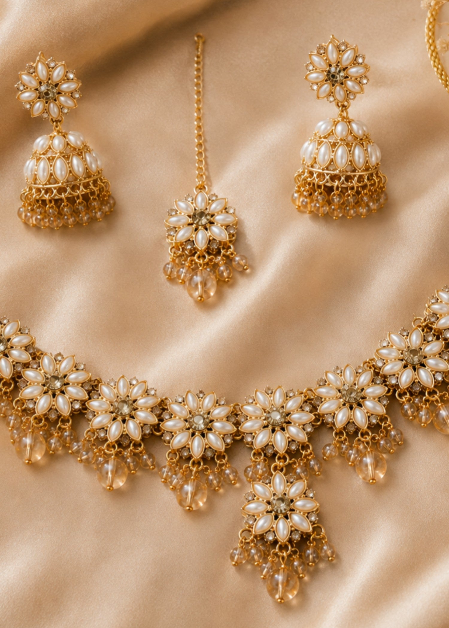 Jewelry Set in Gold Color by - Trendy Women Jewelry Set MBM1693