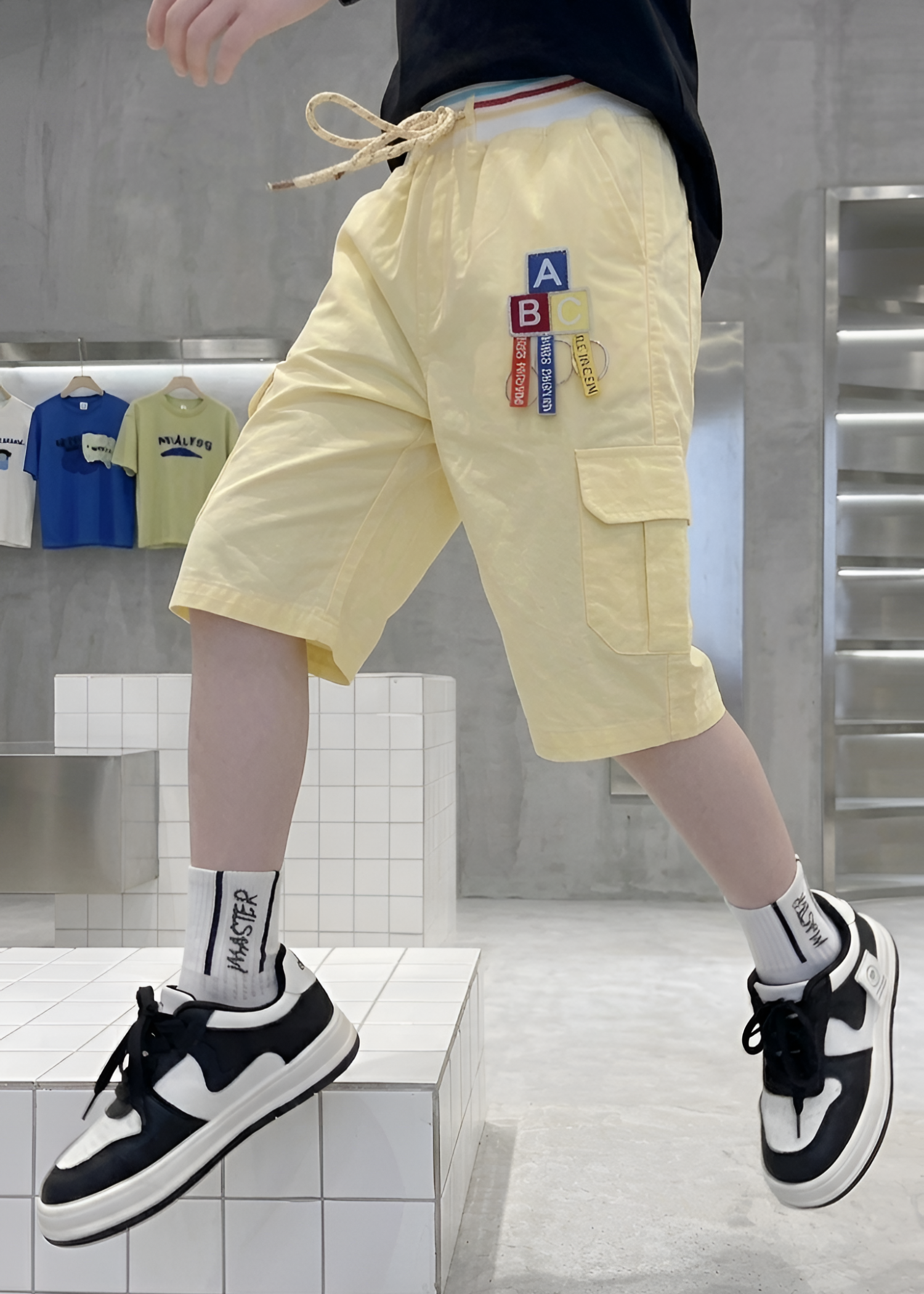 cotton Shorts in Lemon chiffon