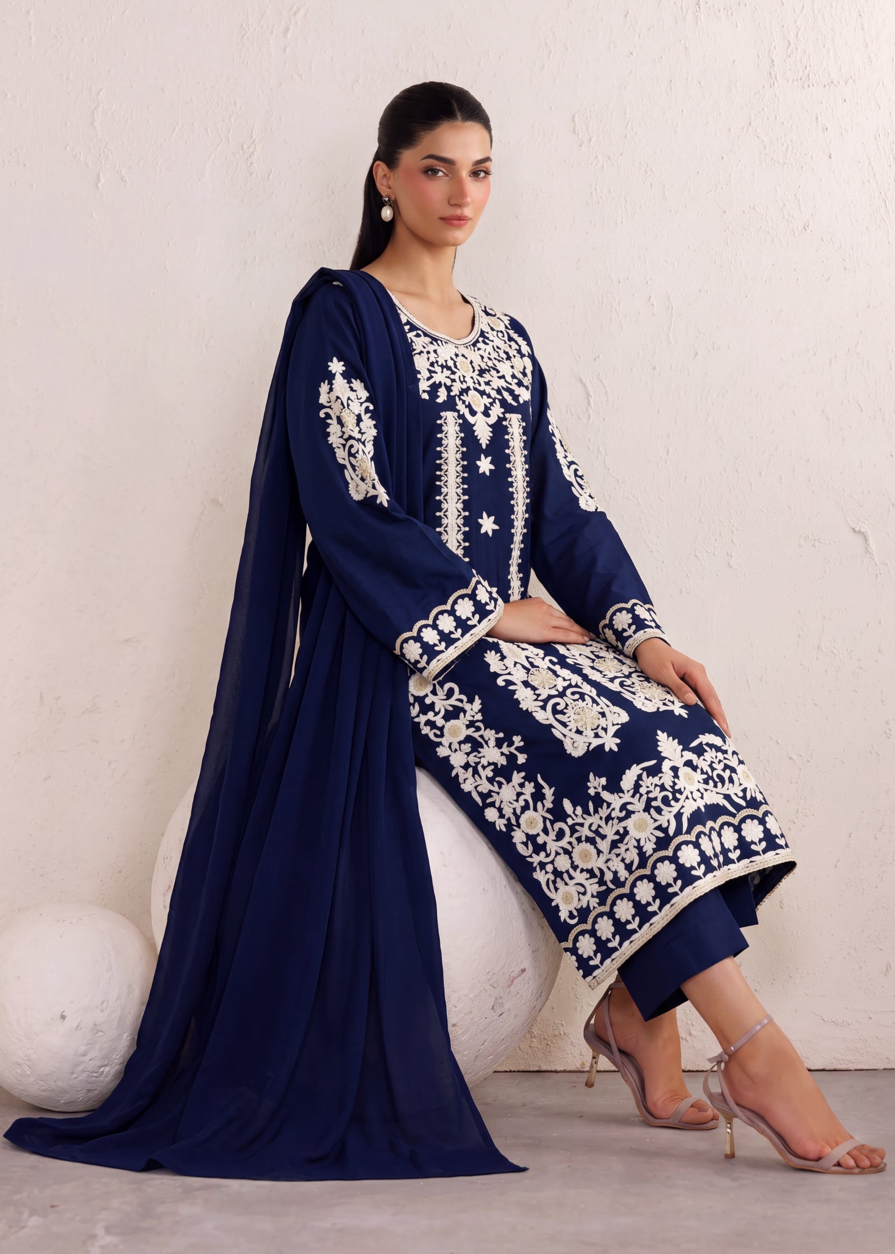 linen Kurta Set in Navy blue