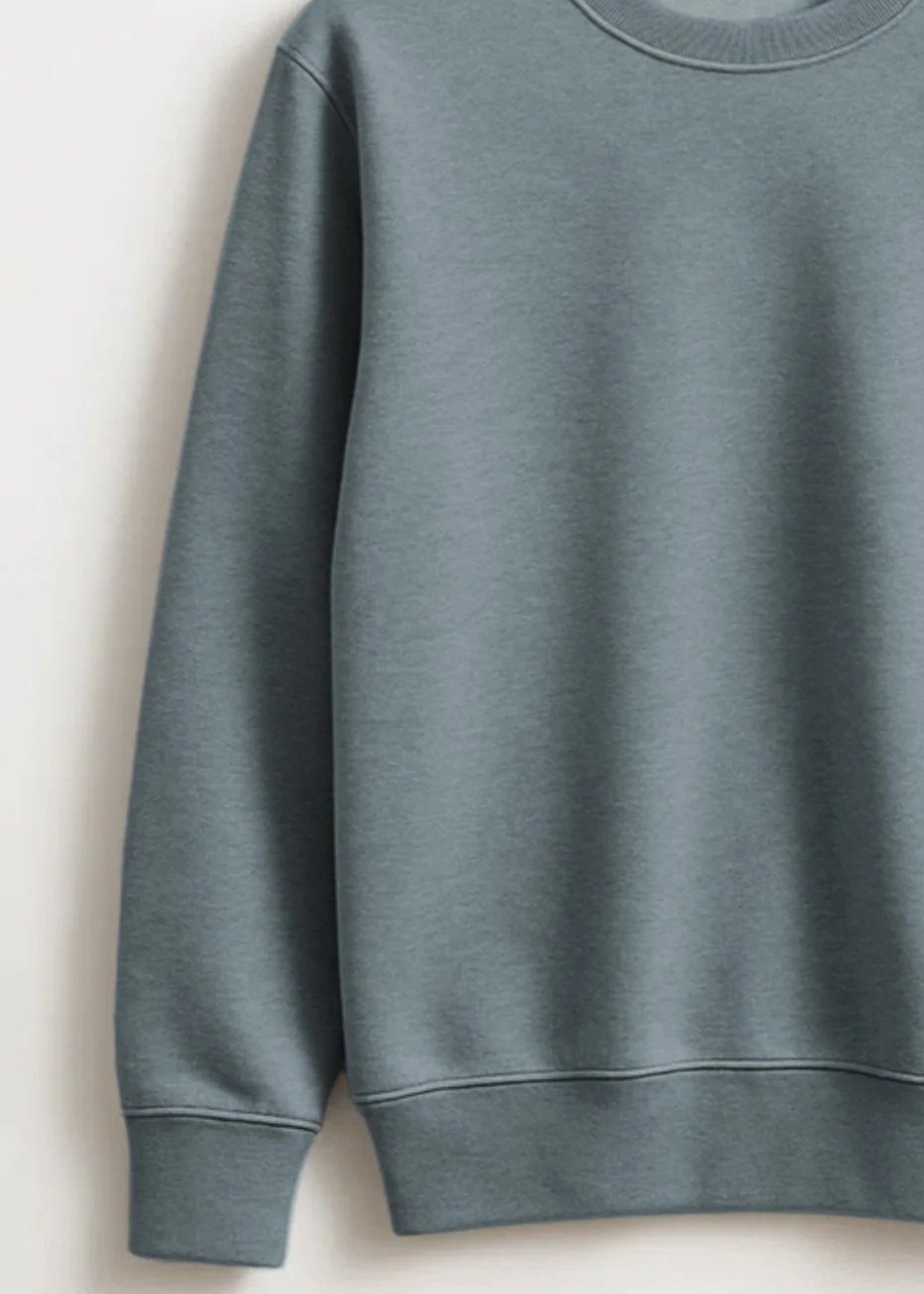 fleece Sweatshirt in Slate grey