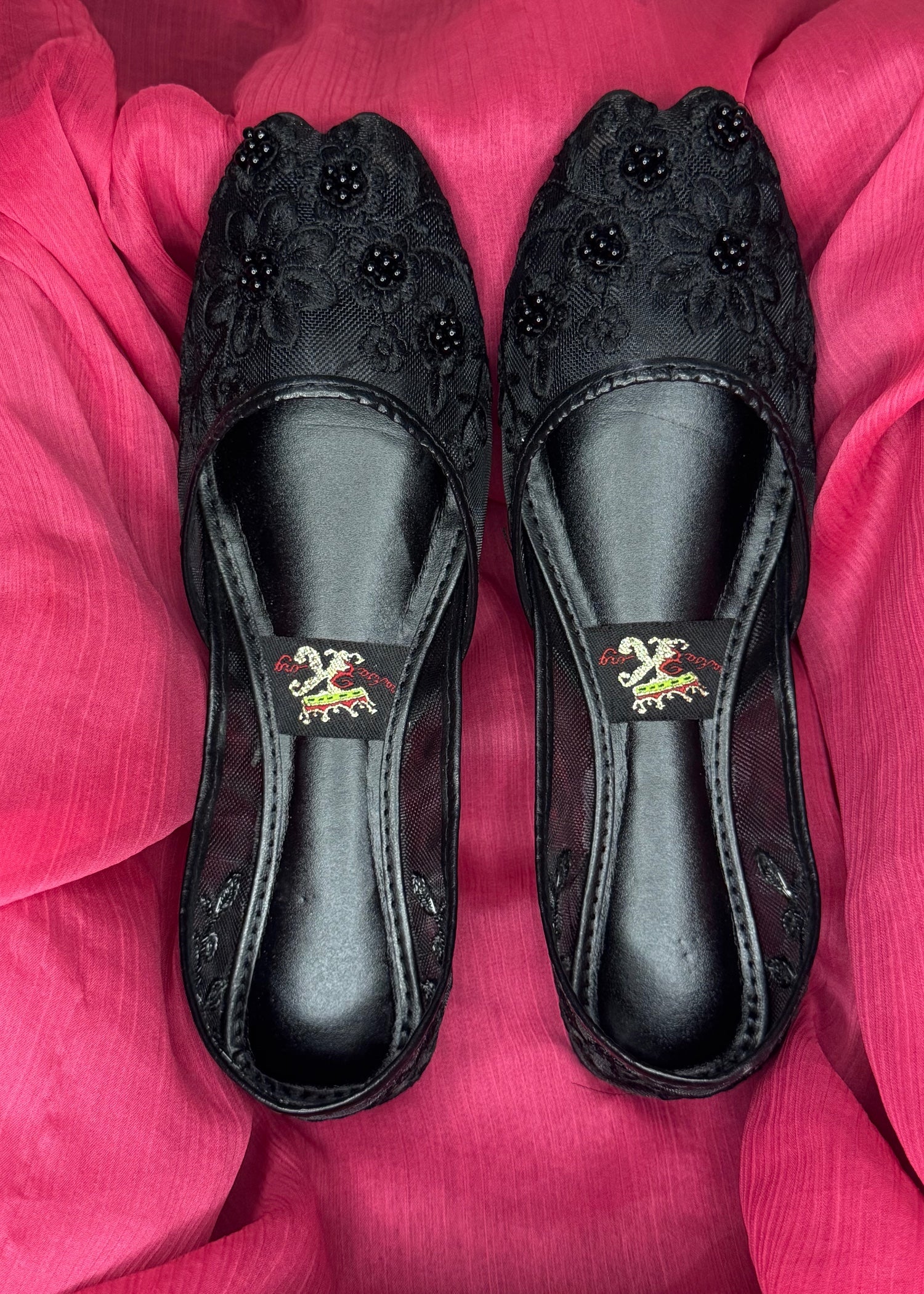Khussa in Black by - High Quality Women Khussa VRN3546