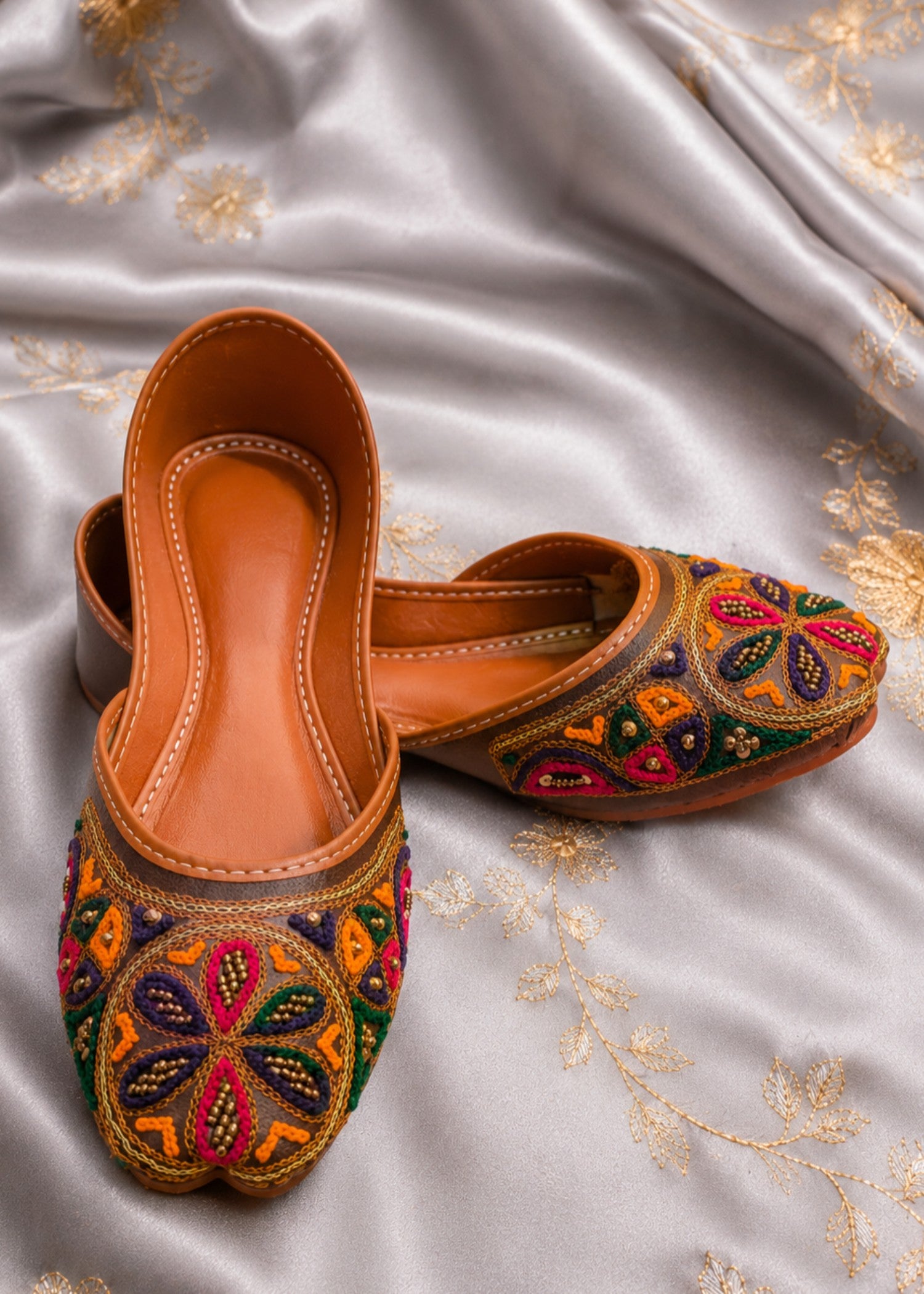 Khussa in Multi by - High Quality Women Khussa SAA4359
