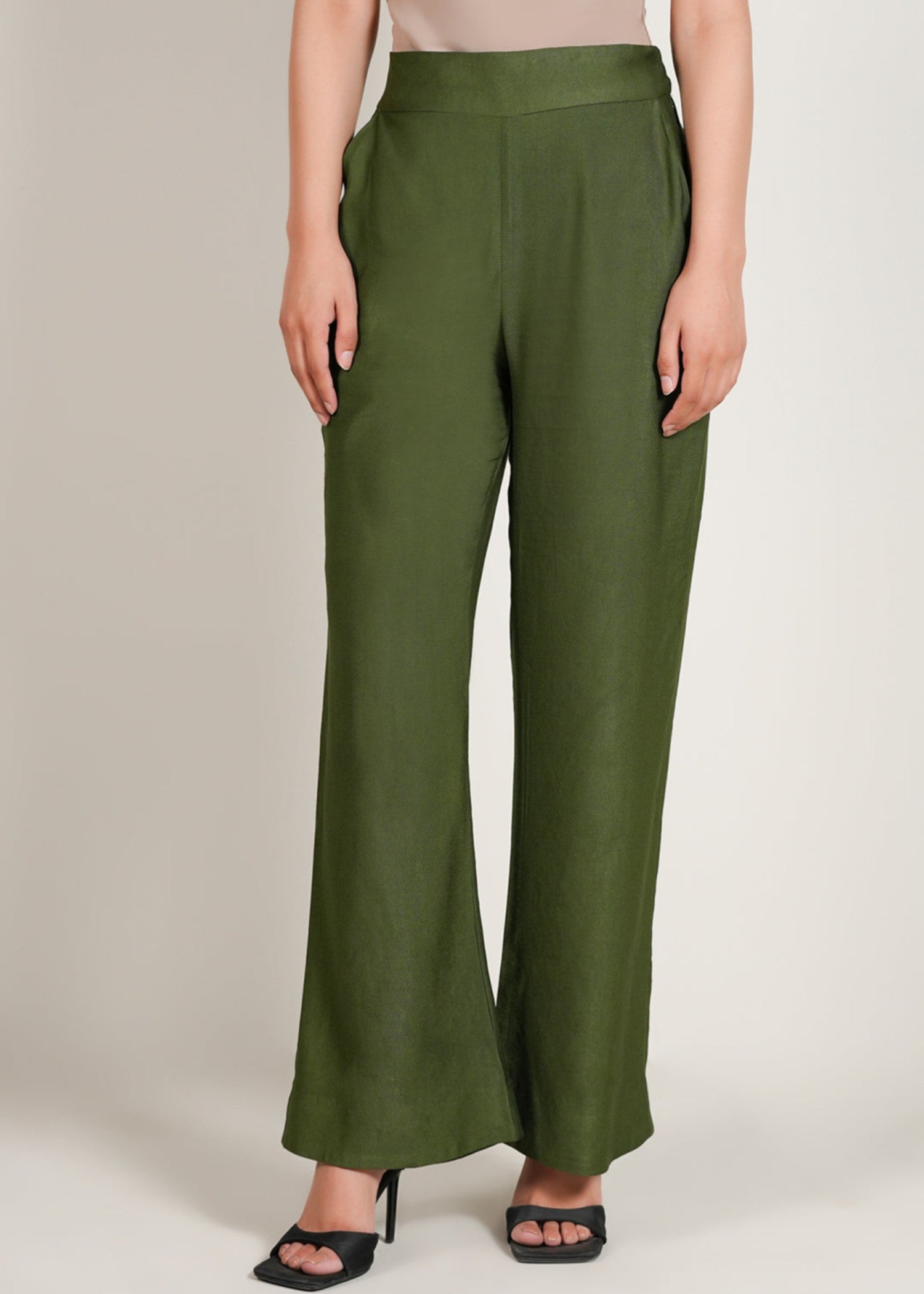 poly viscose Trousers in Green